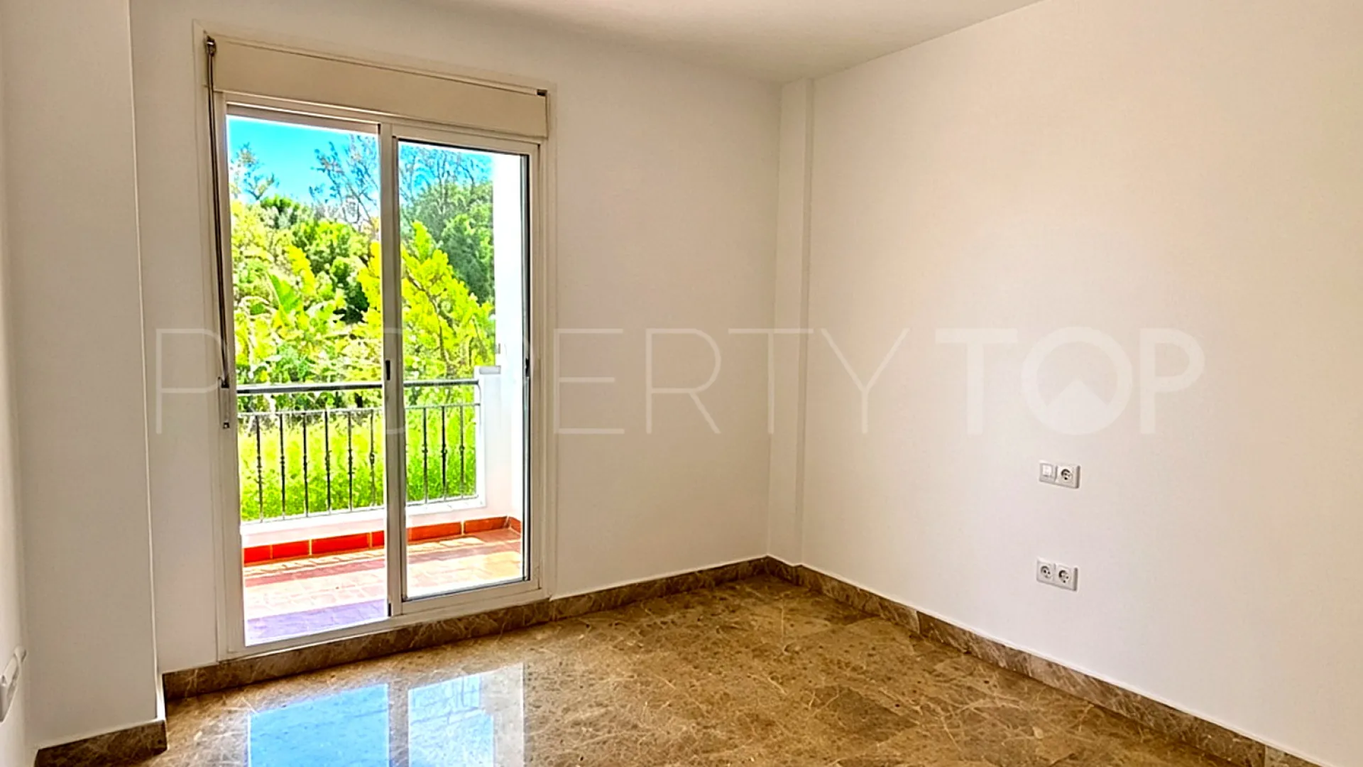 For sale 3 bedrooms semi detached house in Los Naranjos