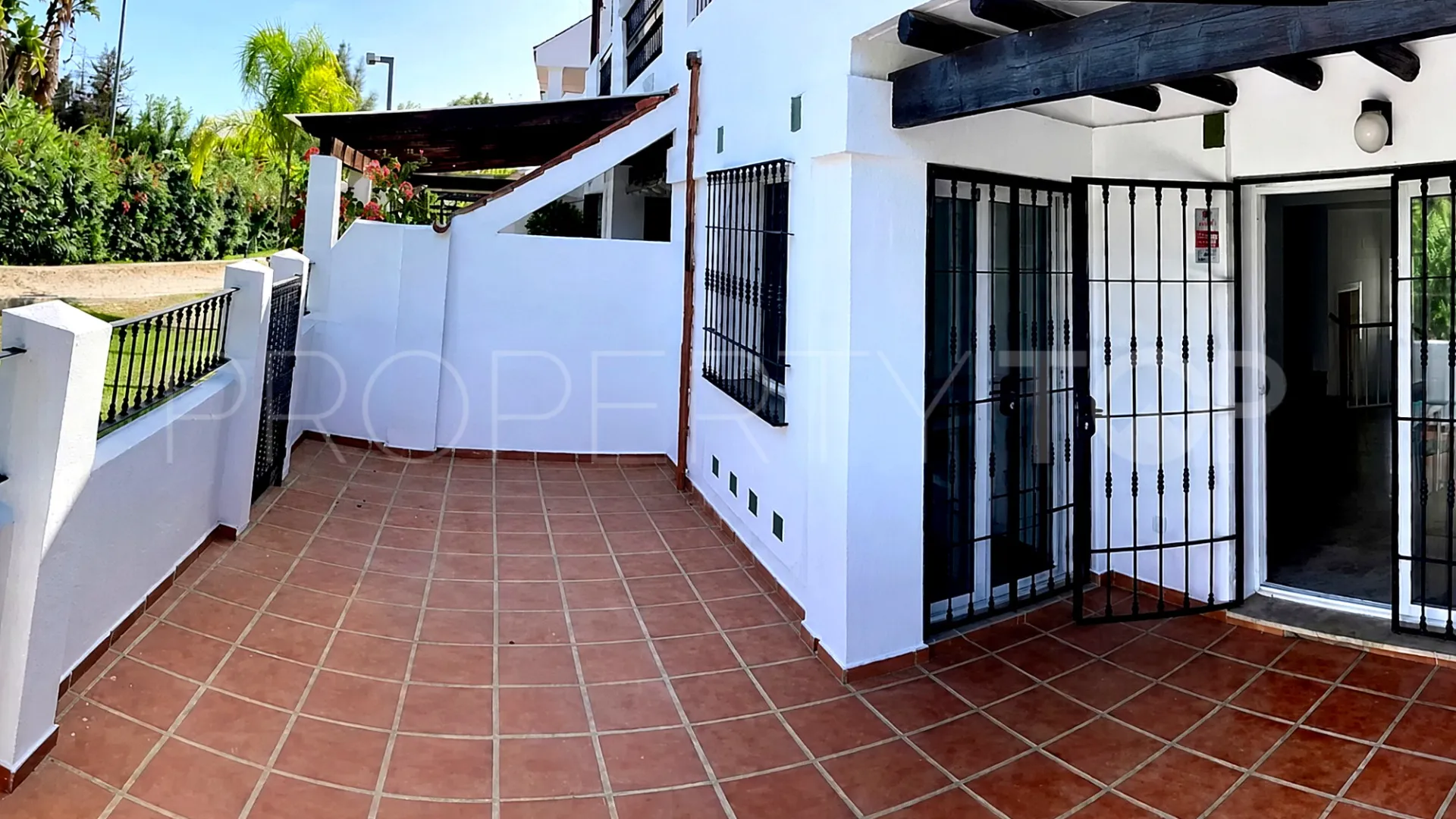 For sale 3 bedrooms semi detached house in Los Naranjos