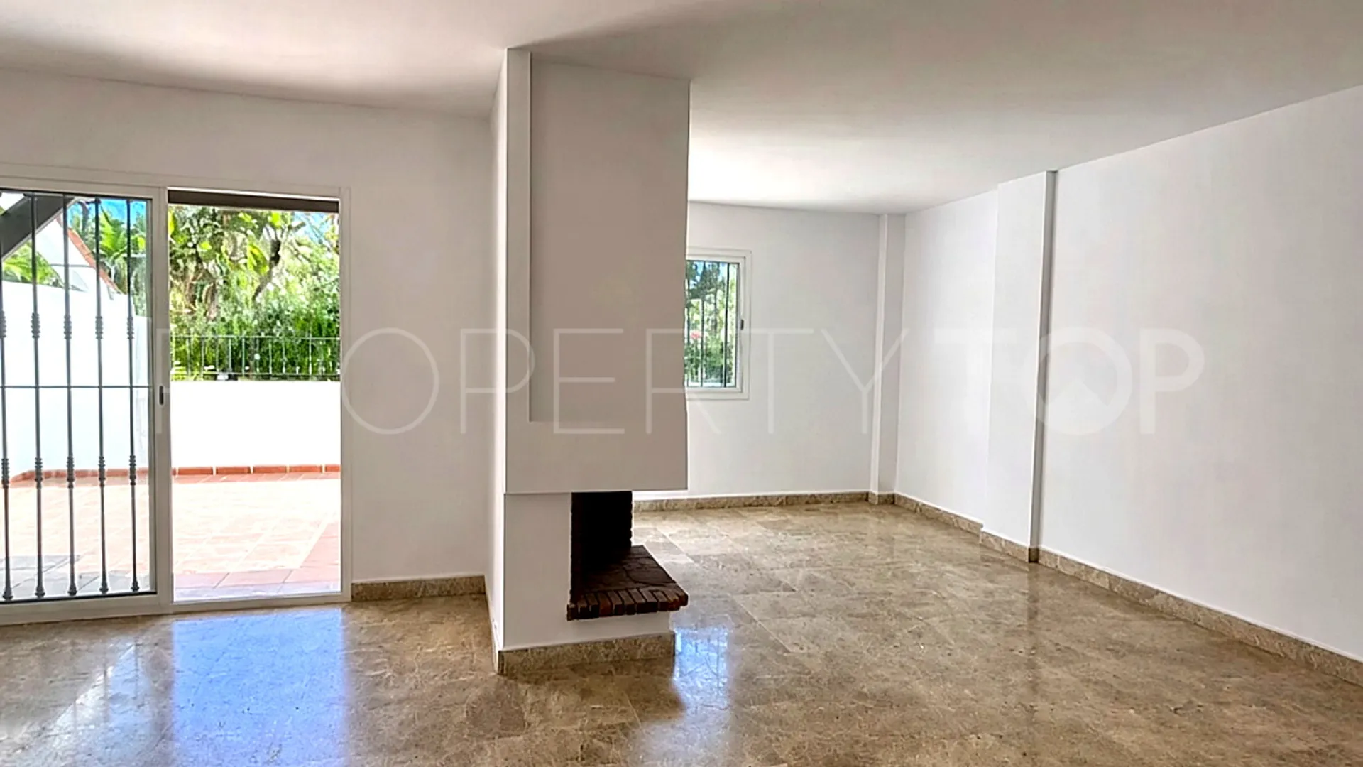 For sale 3 bedrooms semi detached house in Los Naranjos