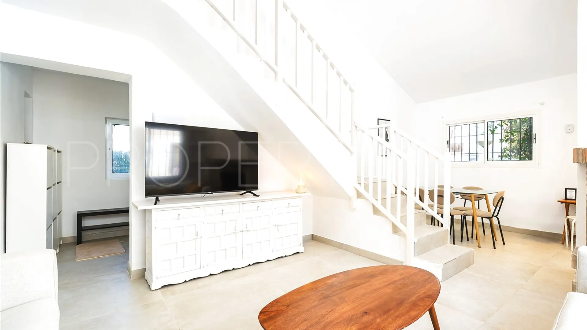 For sale town house with 4 bedrooms in Benamara