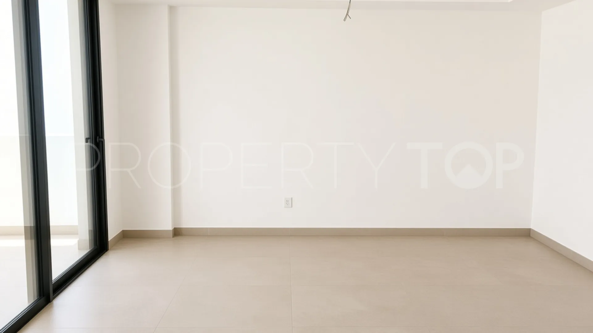 Comprar apartamento planta baja con 3 dormitorios en Bel Air