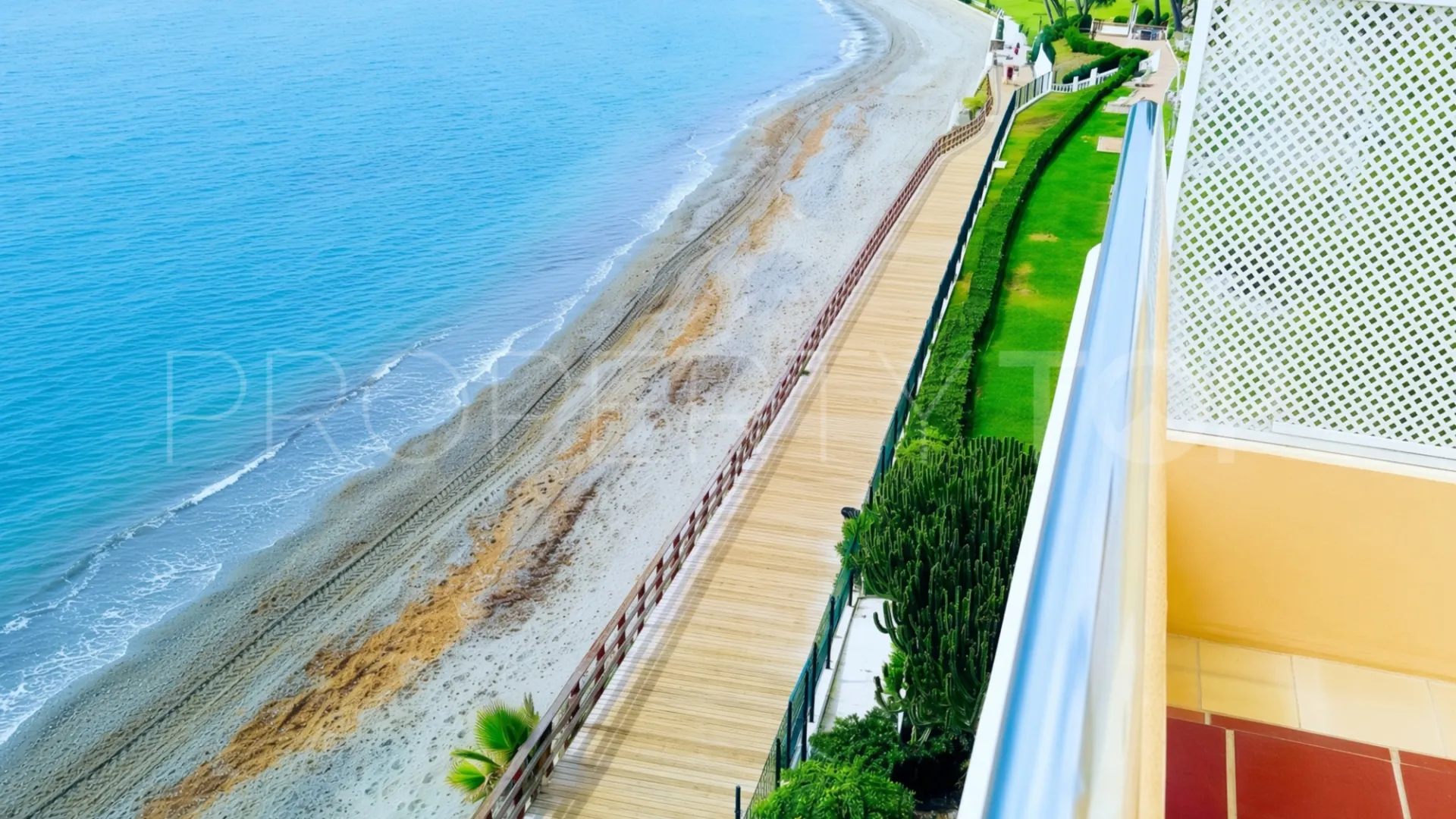 Guadalmansa Playa studio for sale