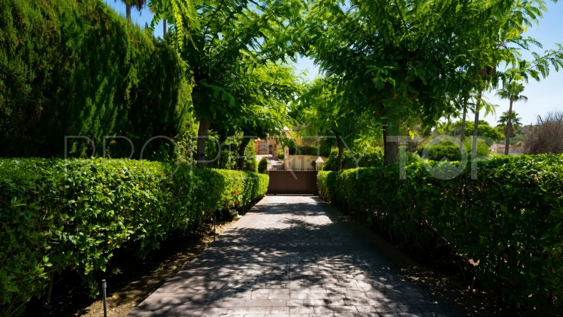 Villa with 5 bedrooms for sale in Sotogrande