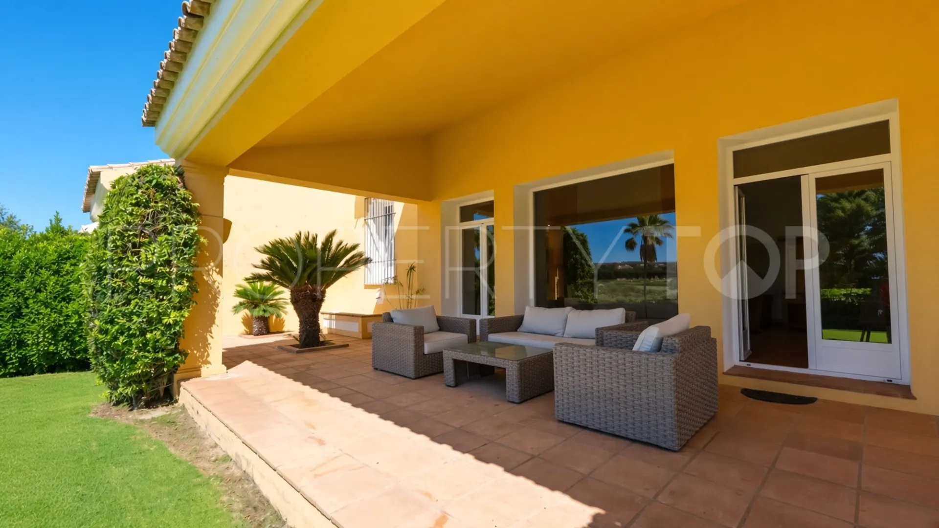 Villa with 5 bedrooms for sale in Sotogrande
