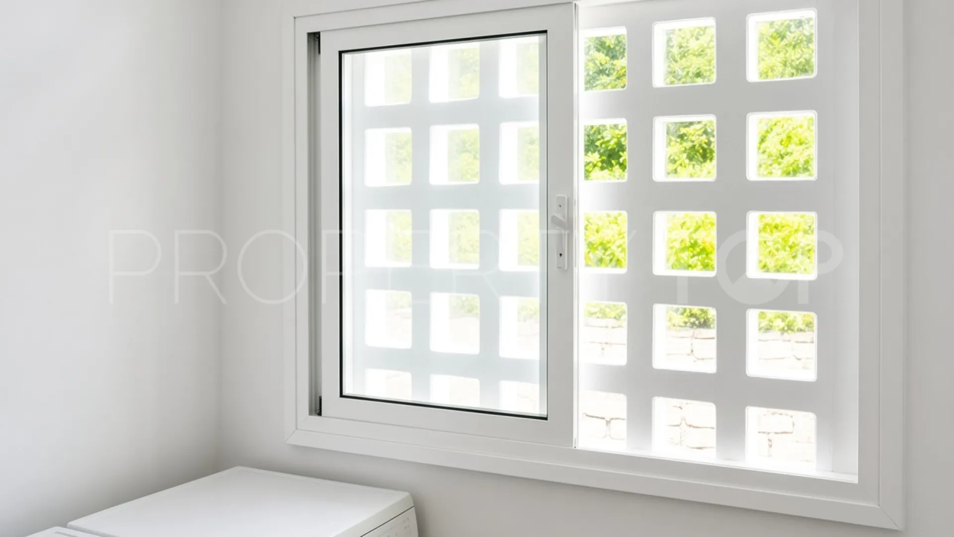 2 bedrooms ground floor apartment for sale in Casares Golf