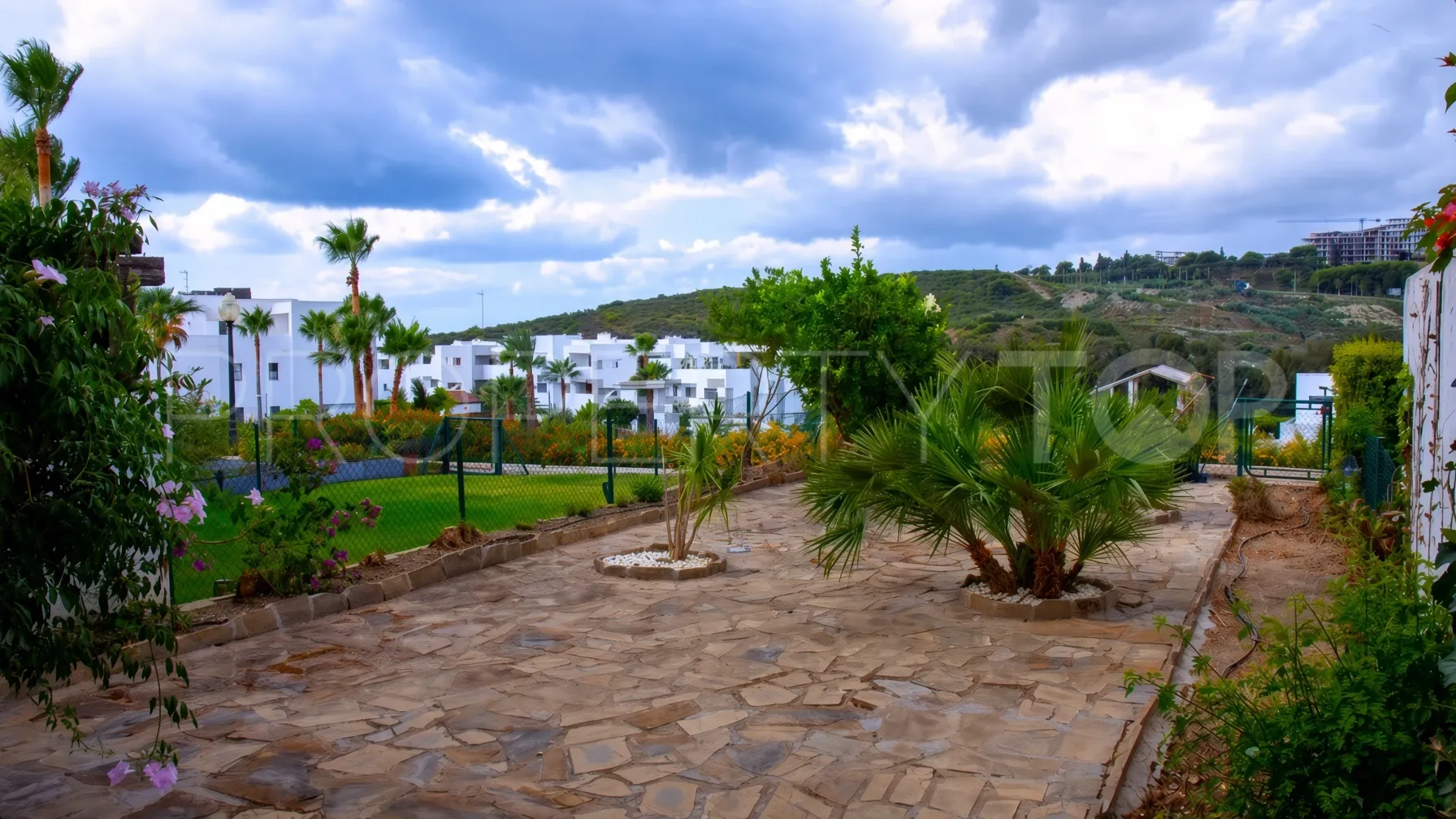 2 bedrooms ground floor apartment for sale in Casares Golf