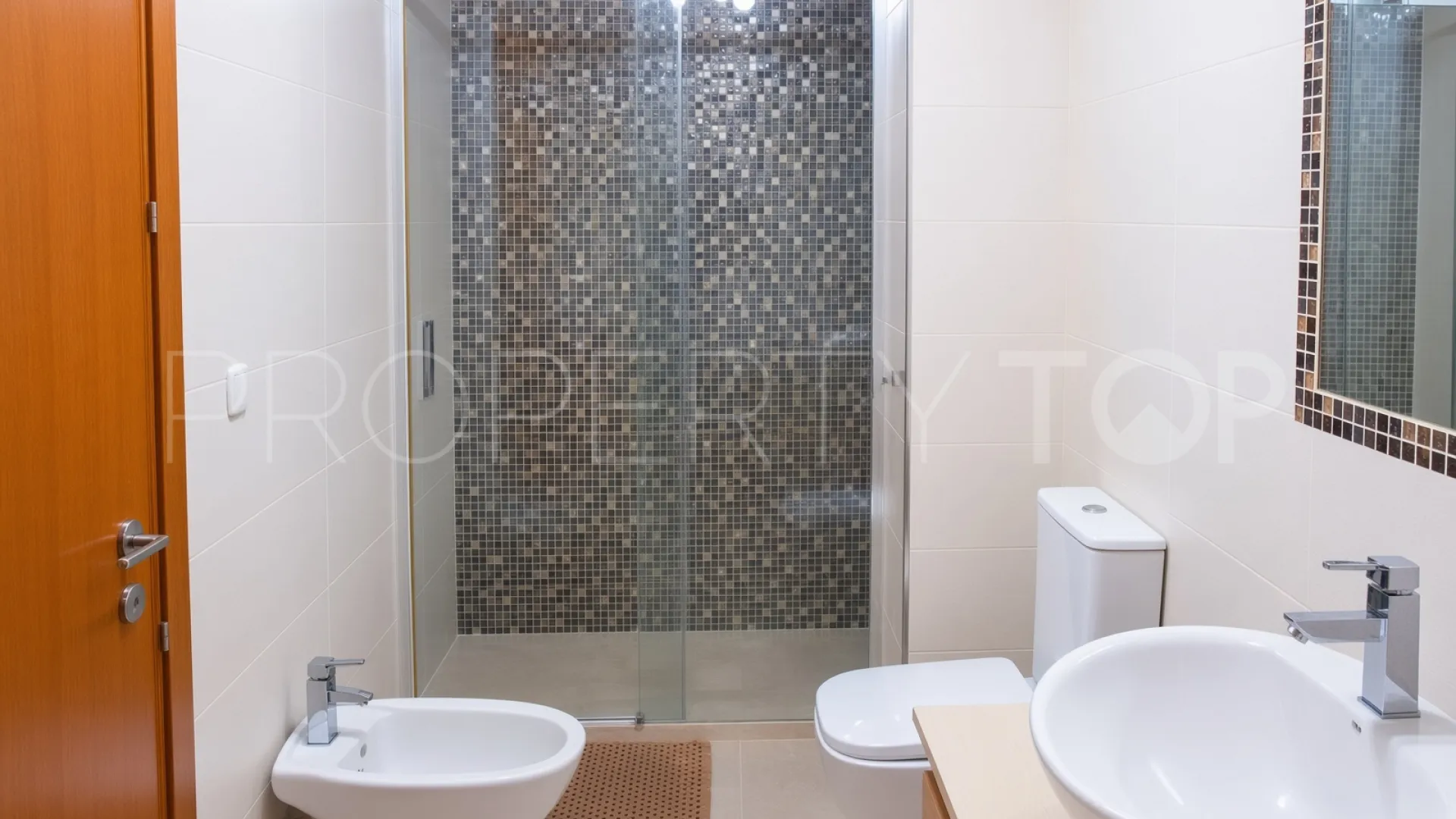 2 bedrooms ground floor apartment for sale in Casares Golf