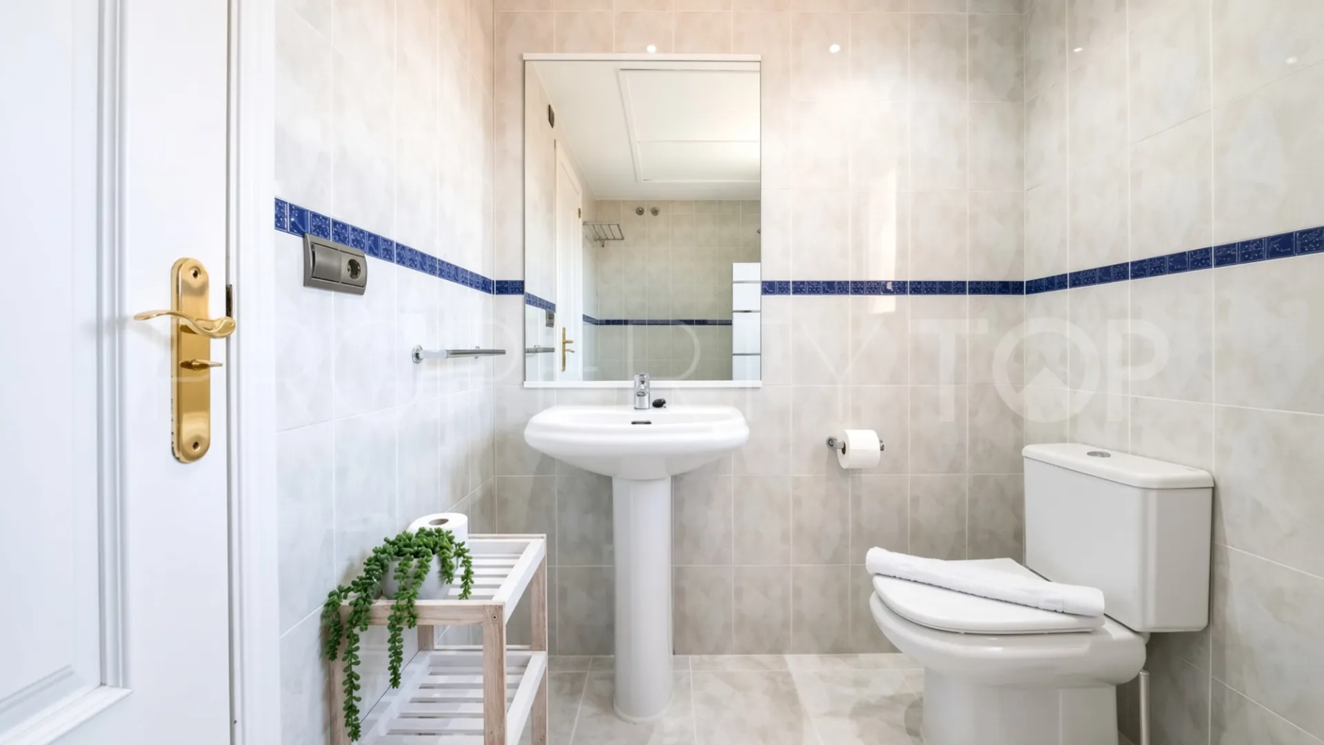 Buy Lindasol semi detached house