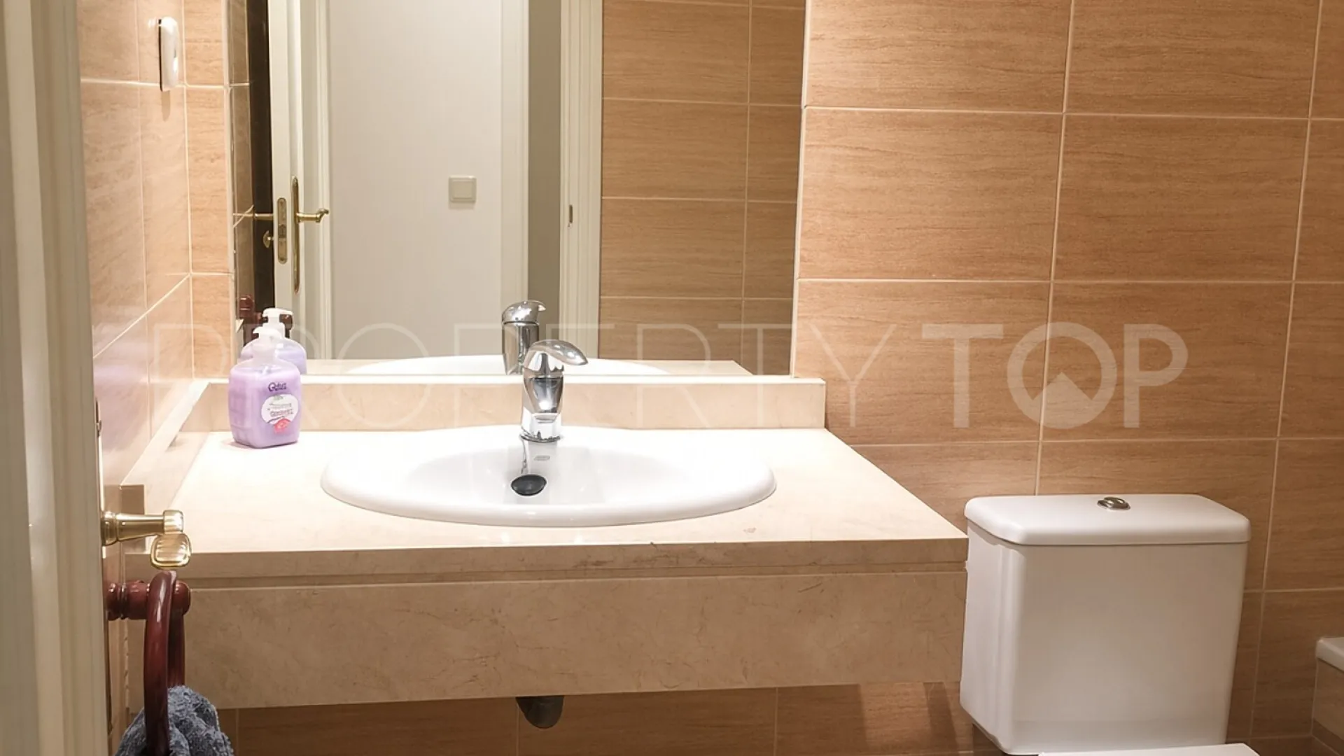 Ático de 2 dormitorios a la venta en La Dama de Noche