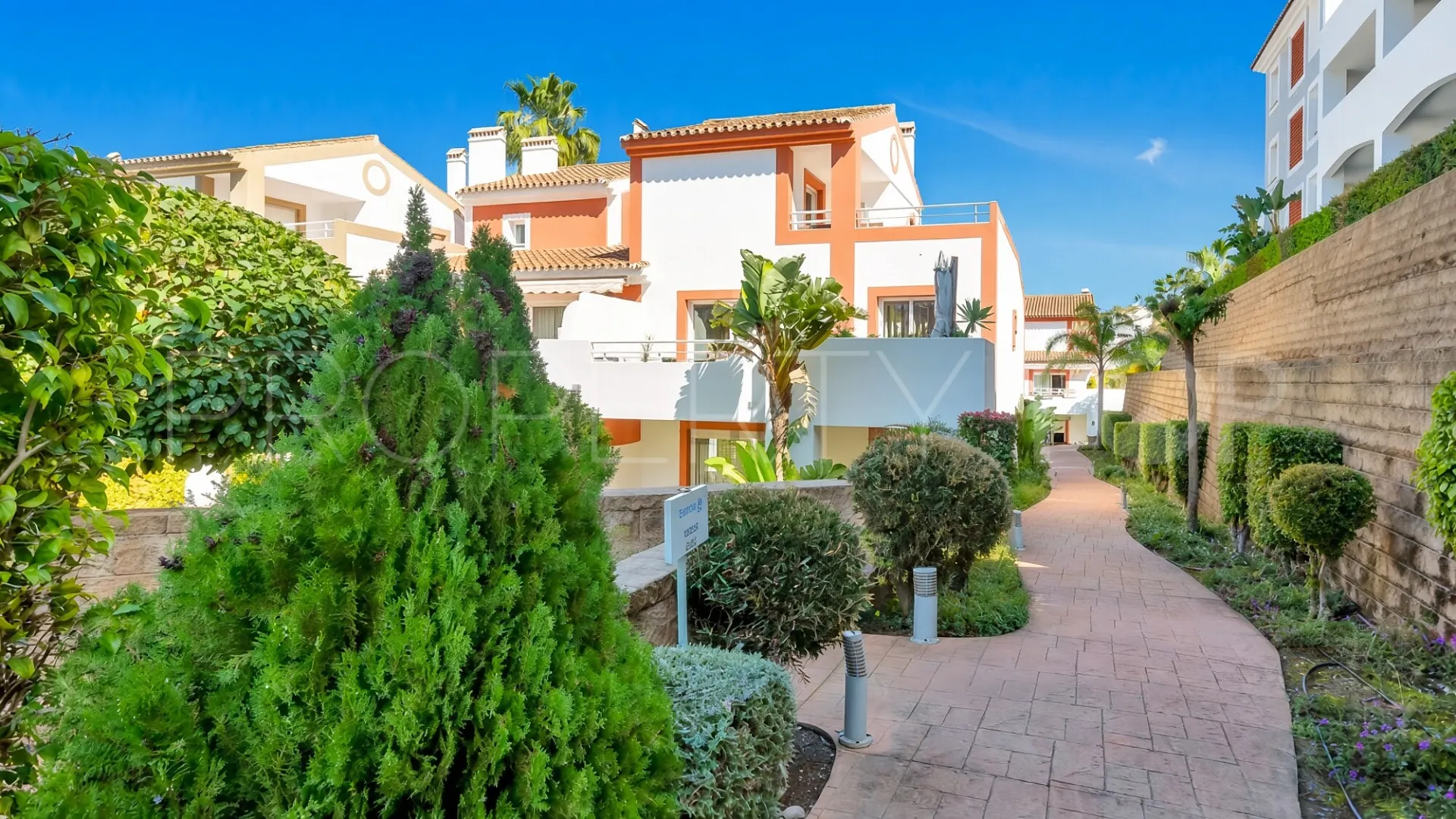Atico duplex en venta con 3 dormitorios en Cortijo del Mar