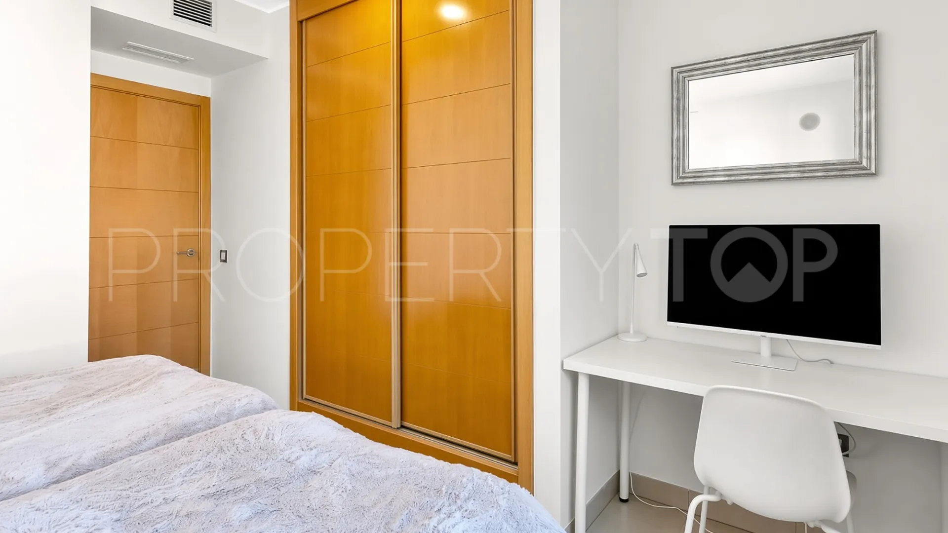 Atico duplex en venta con 3 dormitorios en Cortijo del Mar