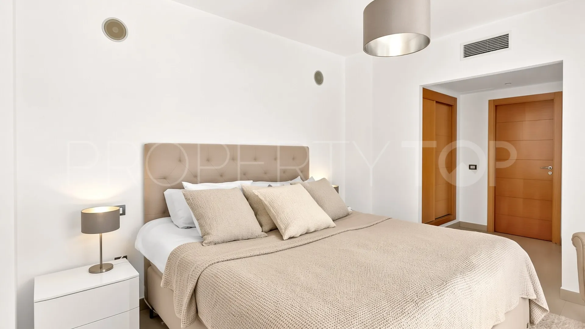 Atico duplex en venta con 3 dormitorios en Cortijo del Mar