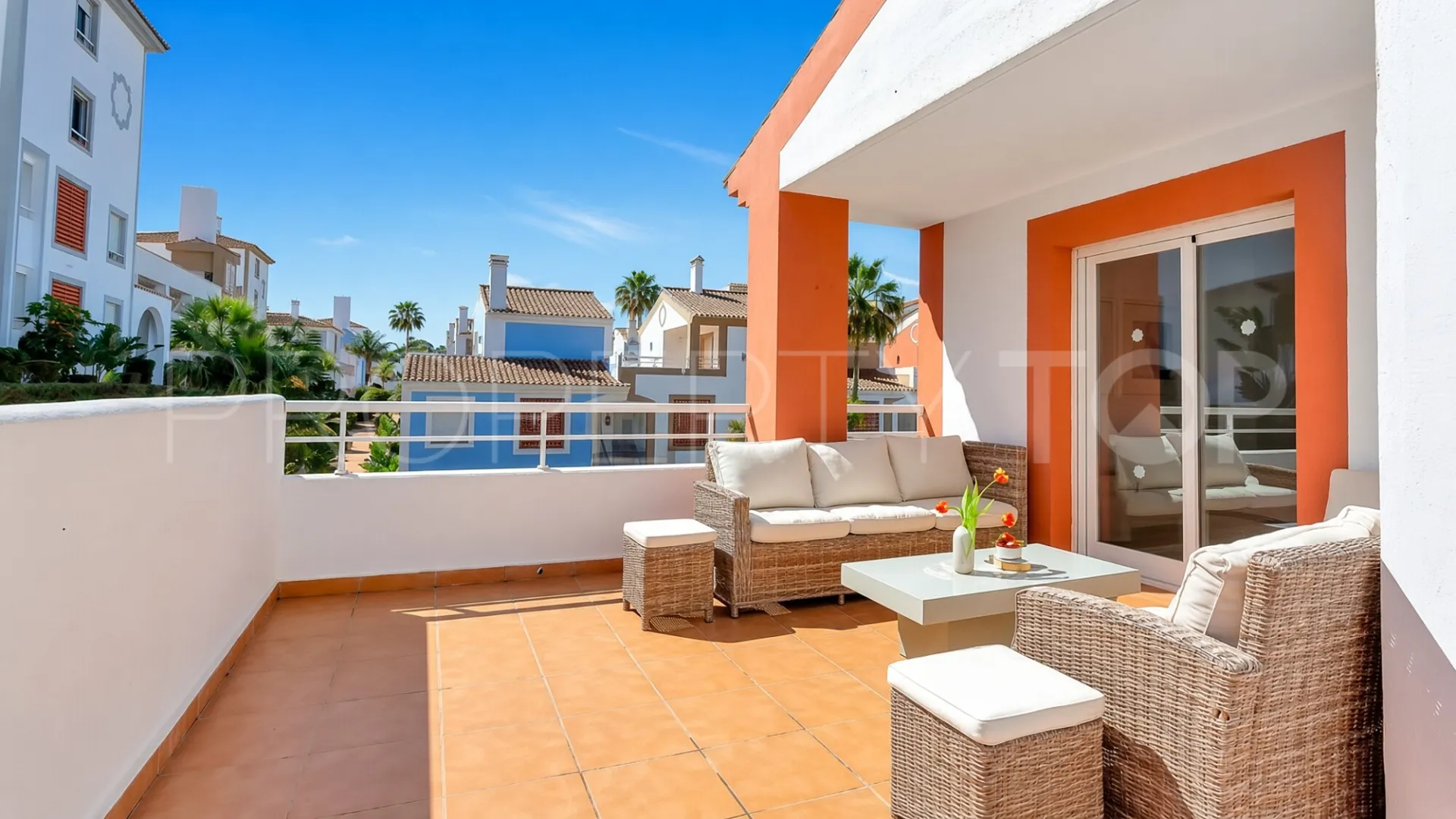 Atico duplex en venta con 3 dormitorios en Cortijo del Mar