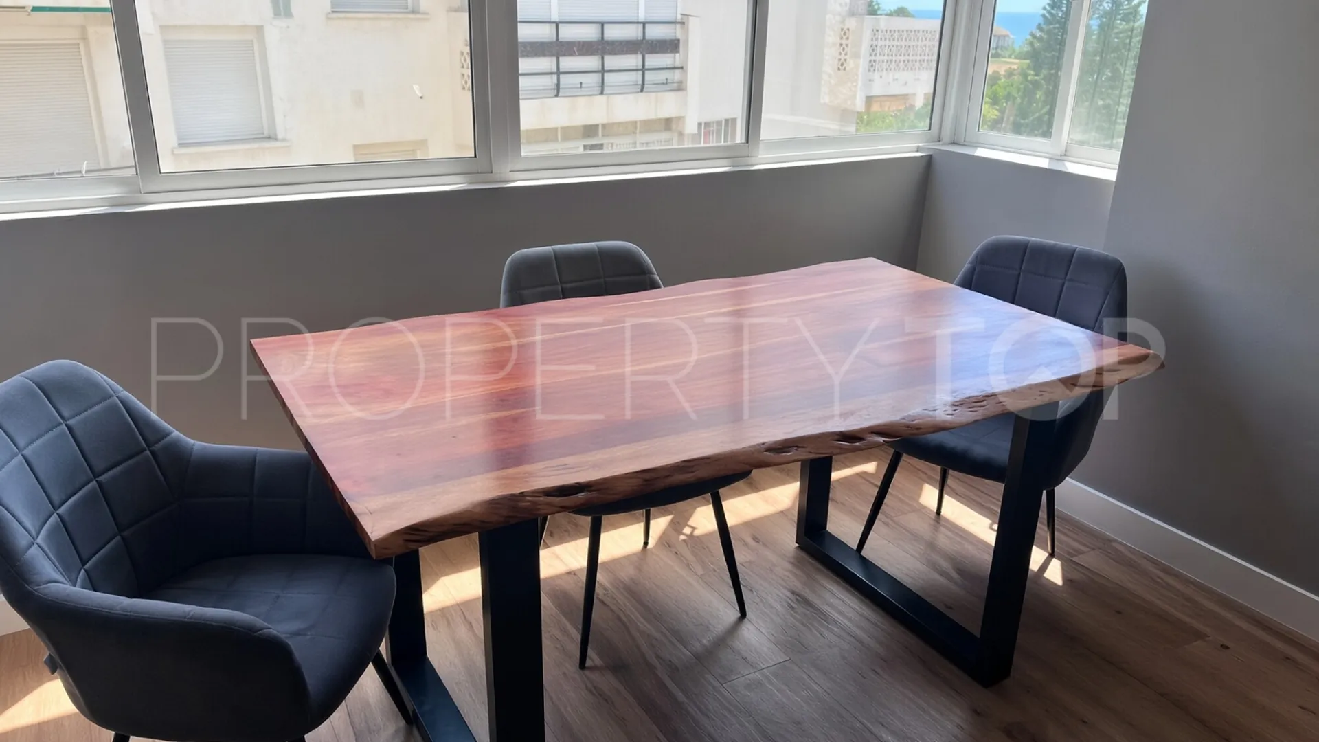 Buy Parque Antena apartment with 3 bedrooms