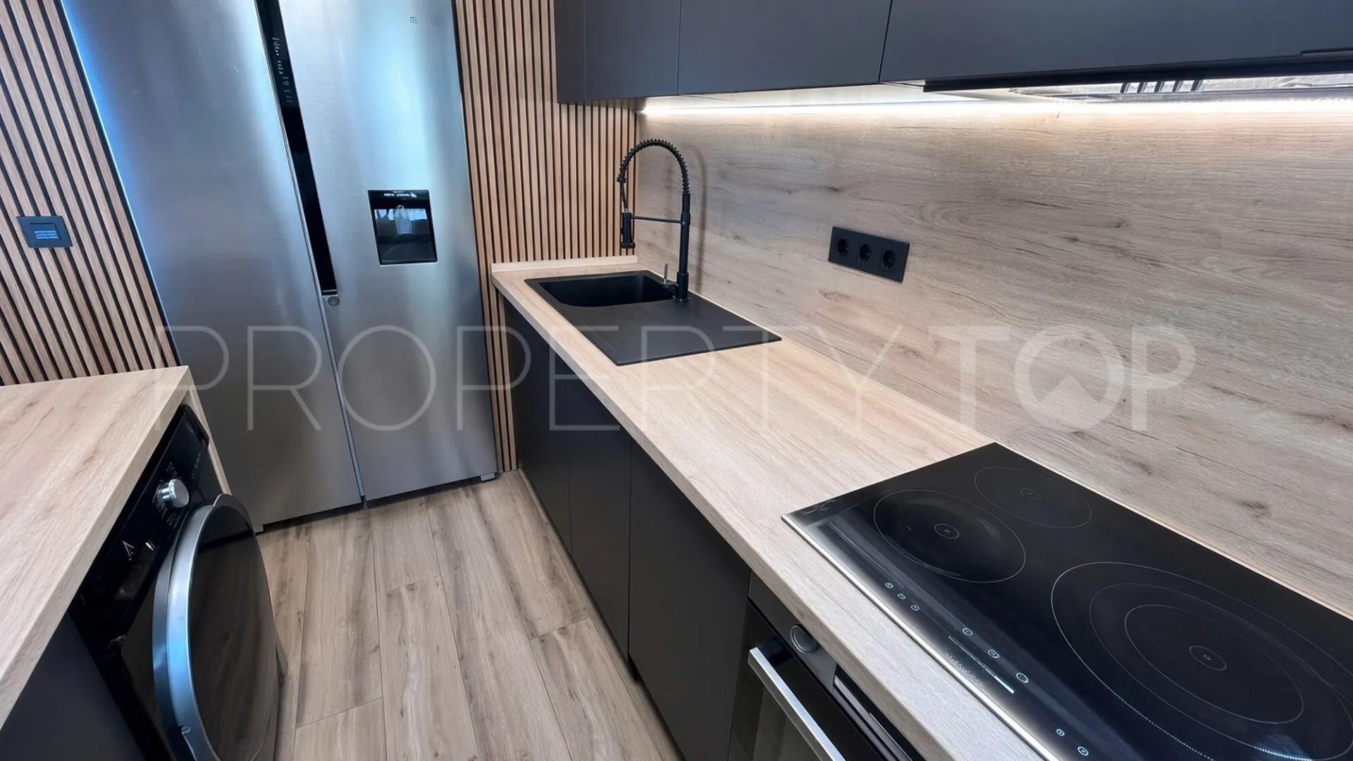 Buy Parque Antena apartment with 3 bedrooms