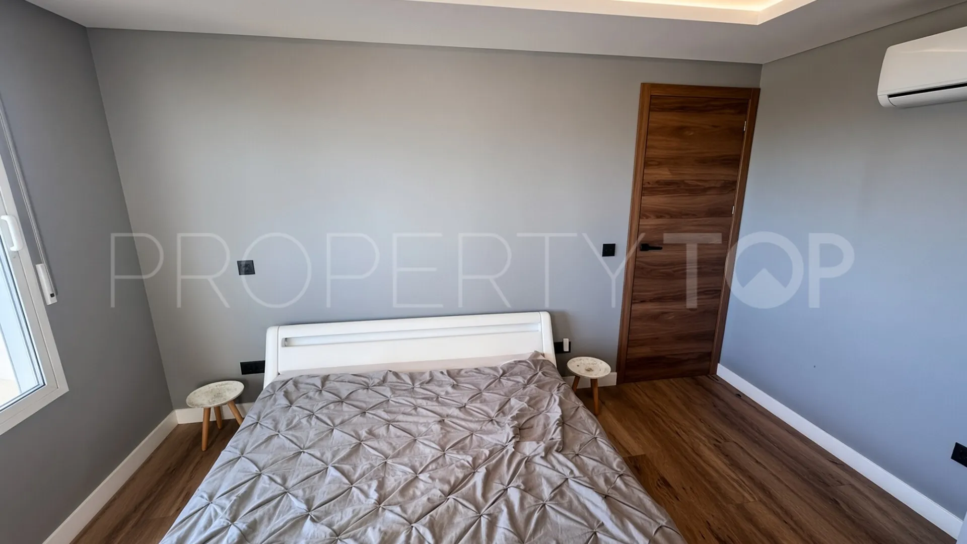 Buy Parque Antena apartment with 3 bedrooms
