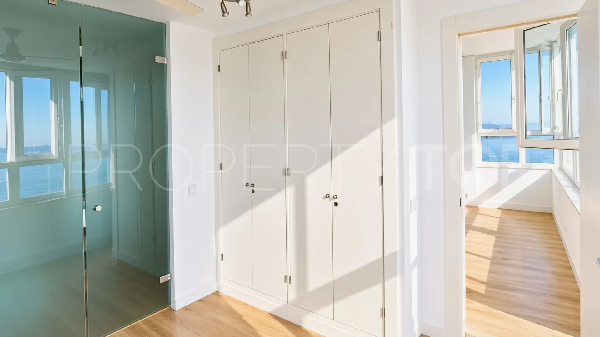 For sale Torreguadiaro 2 bedrooms apartment
