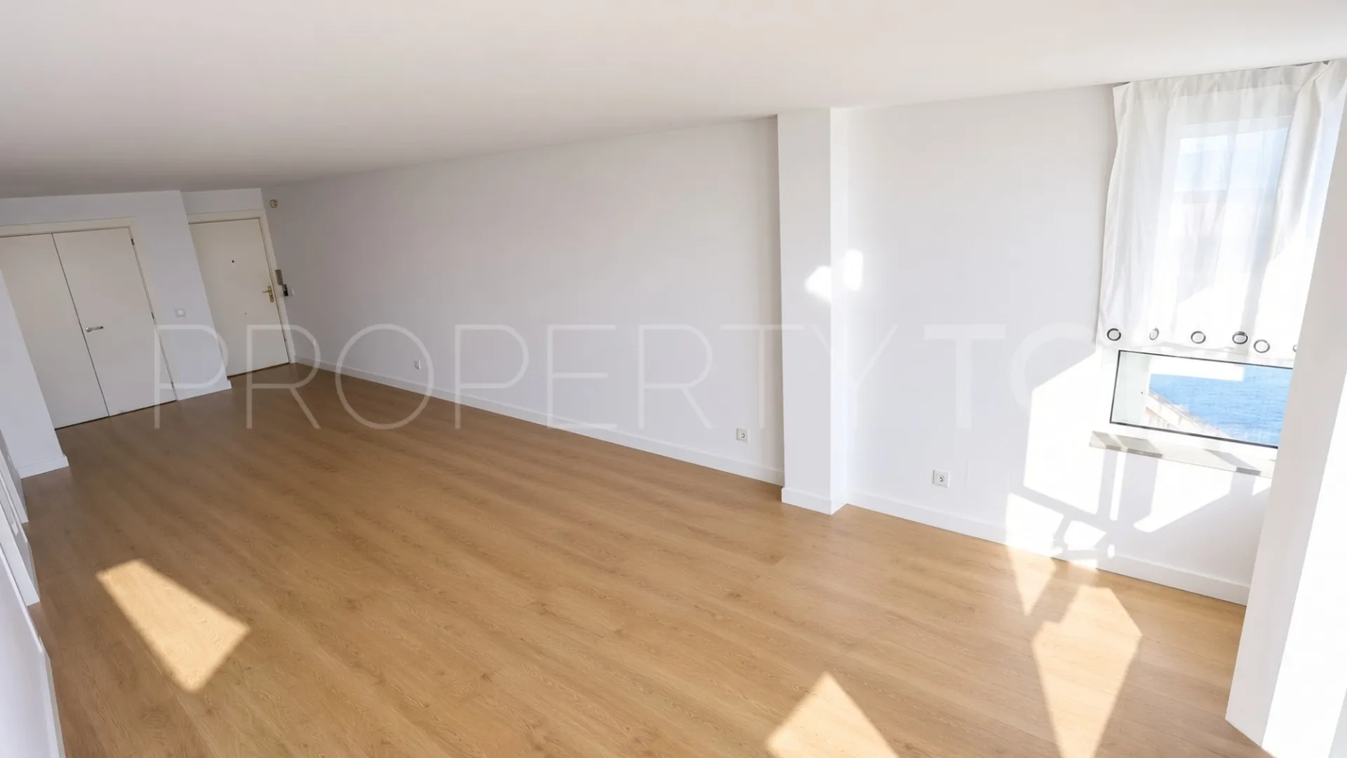 For sale Torreguadiaro 2 bedrooms apartment