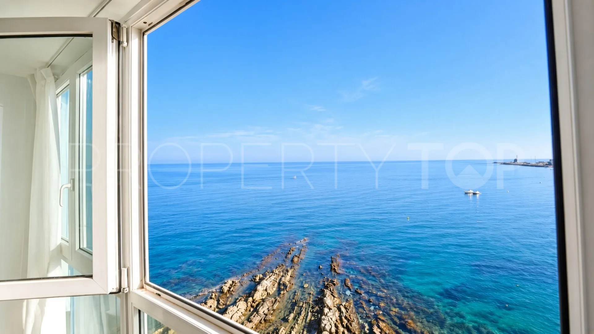 For sale Torreguadiaro 2 bedrooms apartment