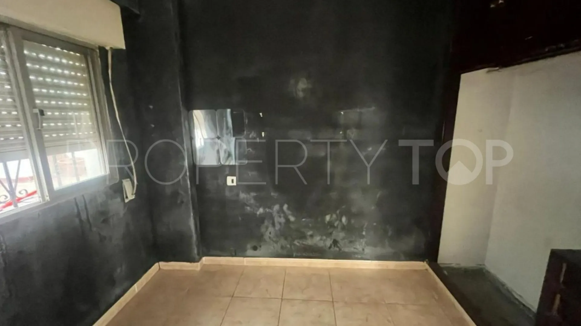 Se vende apartamento de 3 dormitorios en Estepona Ciudad