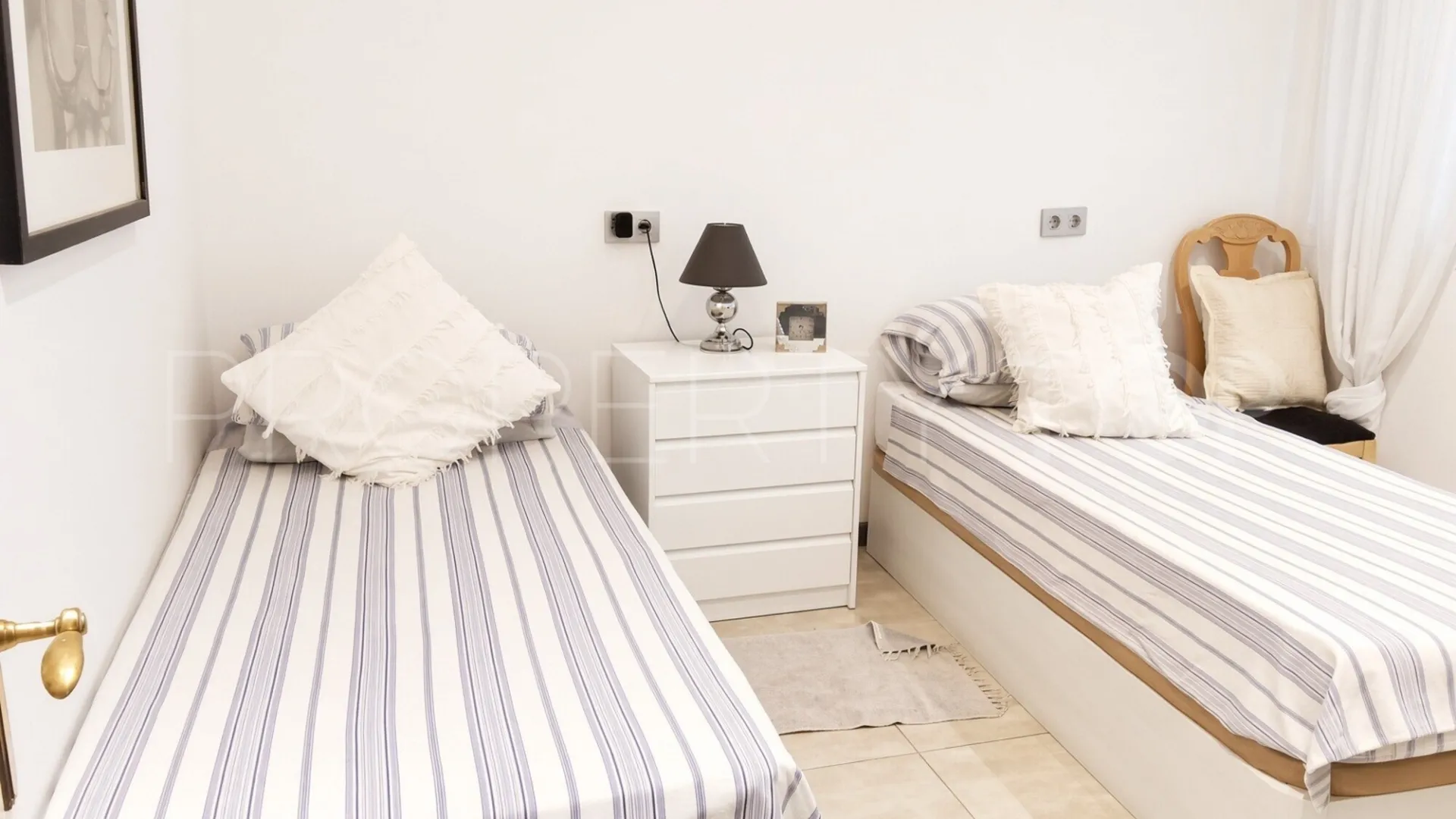 3 bedrooms El Presidente apartment for sale