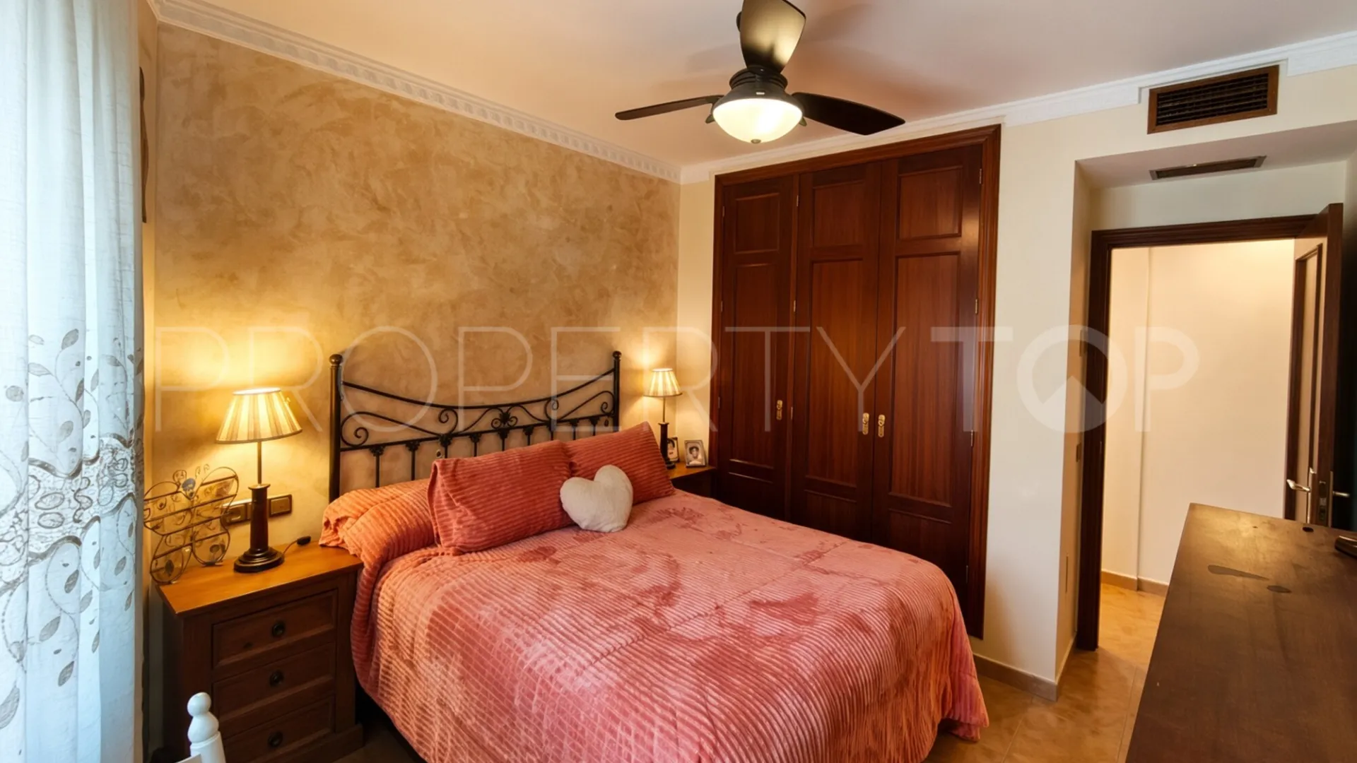 4 bedrooms penthouse in Calvario for sale