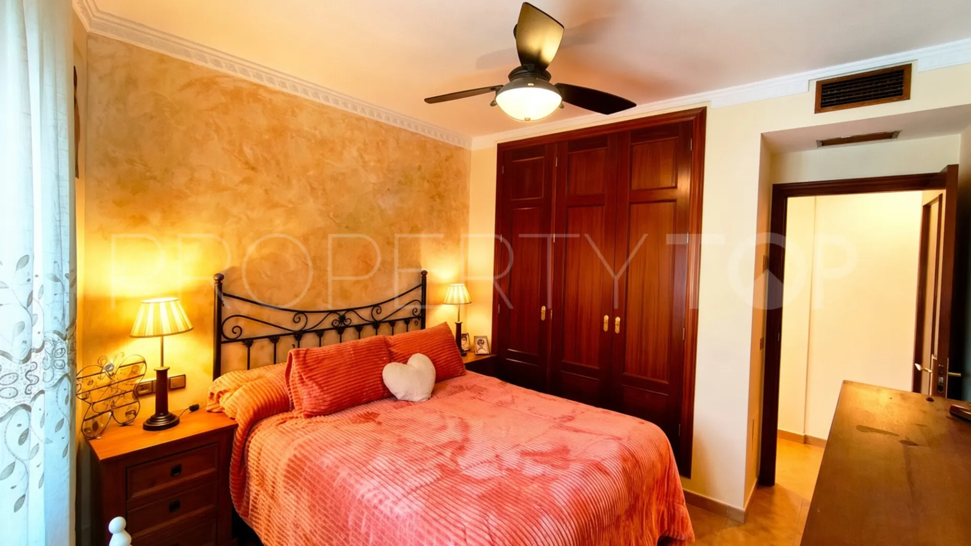 4 bedrooms penthouse in Calvario for sale