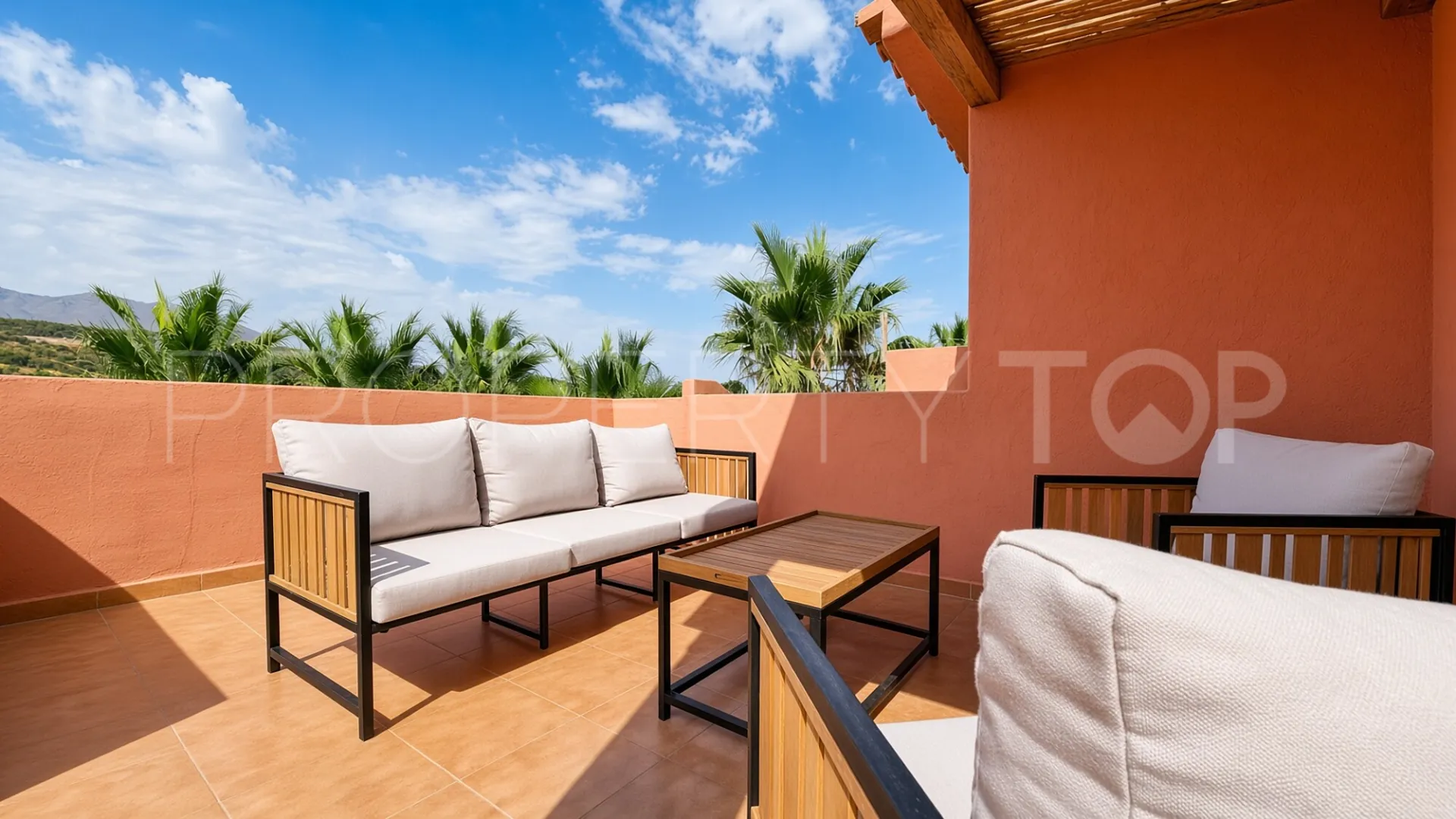 For sale Majestic penthouse