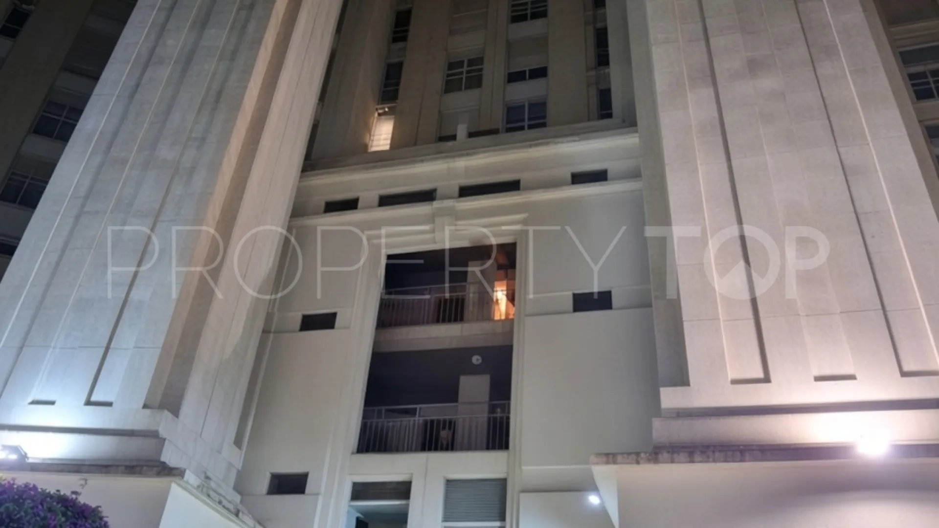Buy Ricardo Soriano 3 bedrooms apartment