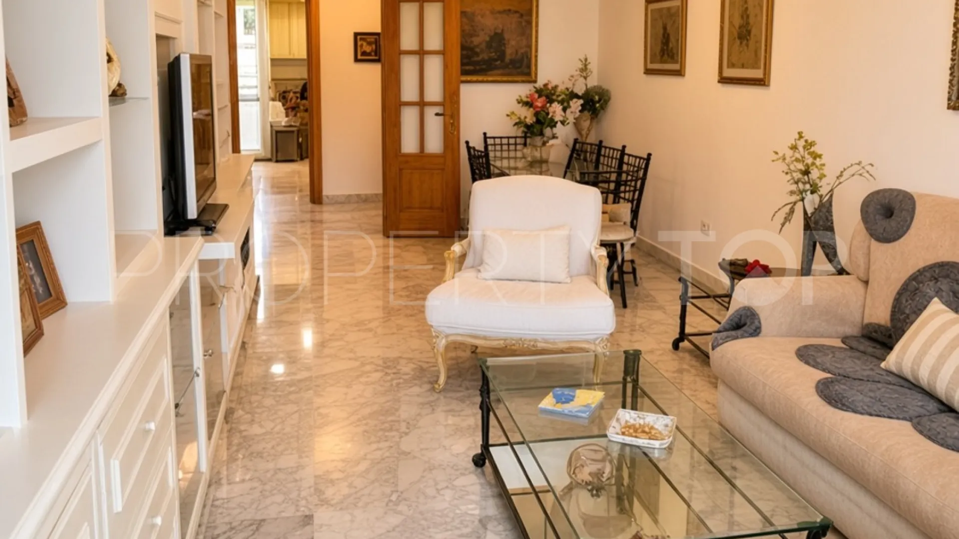 Buy Ricardo Soriano 3 bedrooms apartment