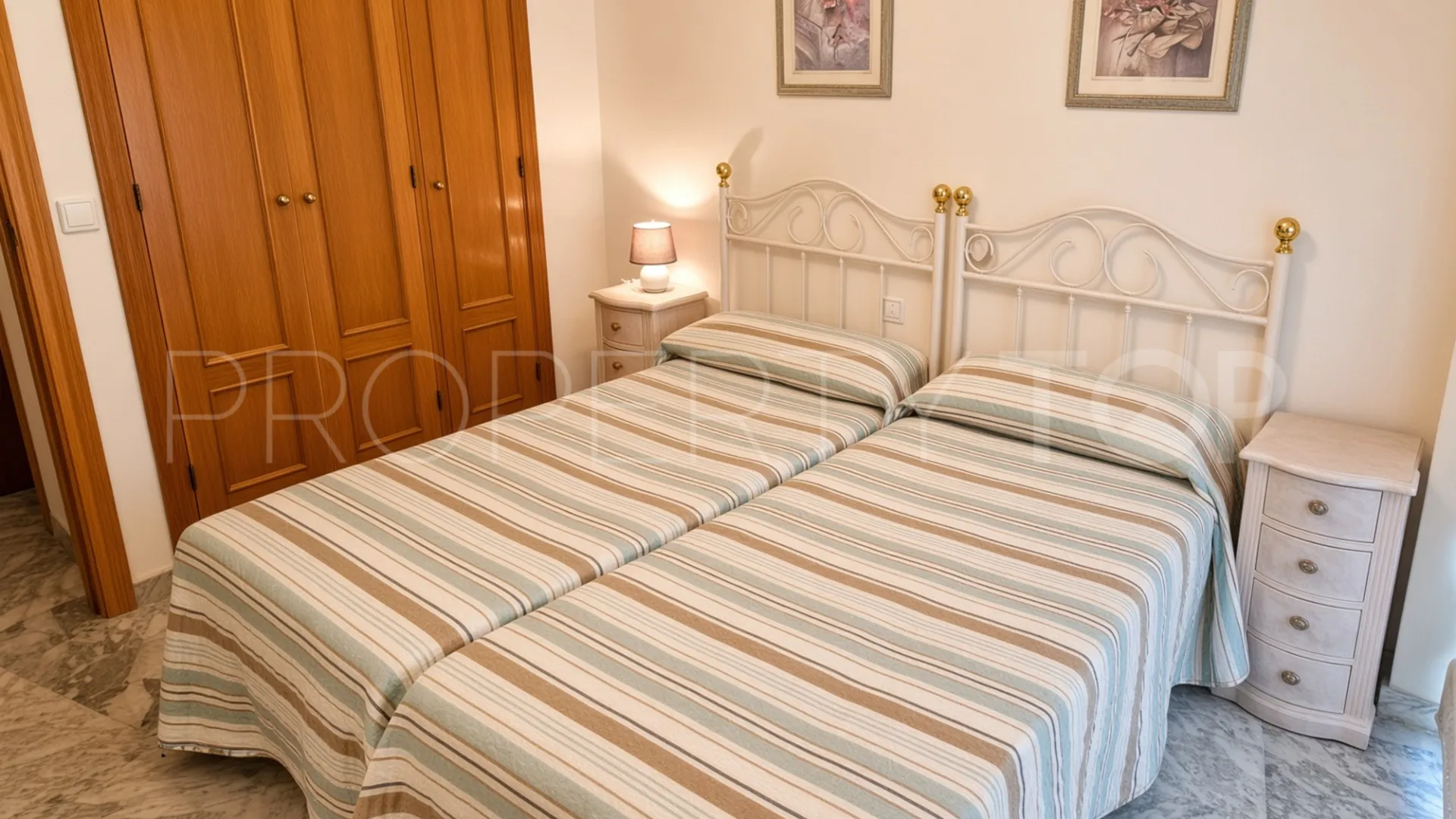 Buy Ricardo Soriano 3 bedrooms apartment