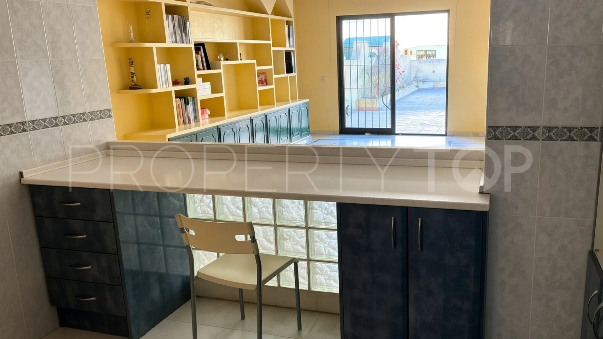Apartamento planta baja en venta de 3 dormitorios en Bel Air