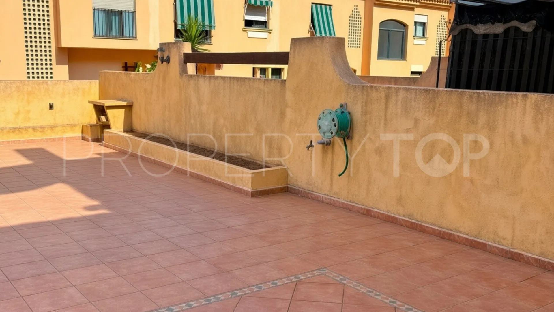 Apartamento planta baja en venta de 3 dormitorios en Bel Air