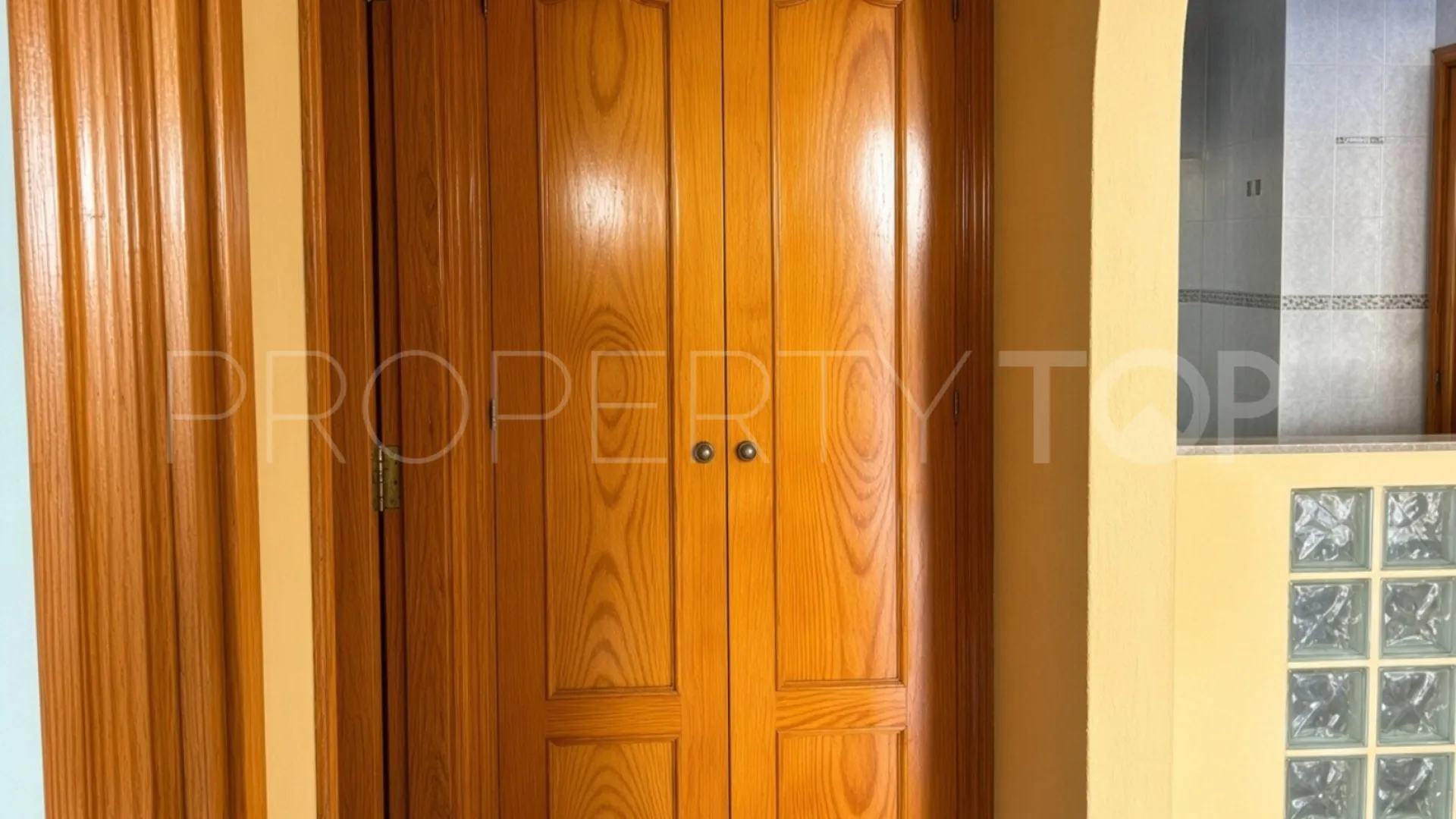 Apartamento planta baja en venta de 3 dormitorios en Bel Air