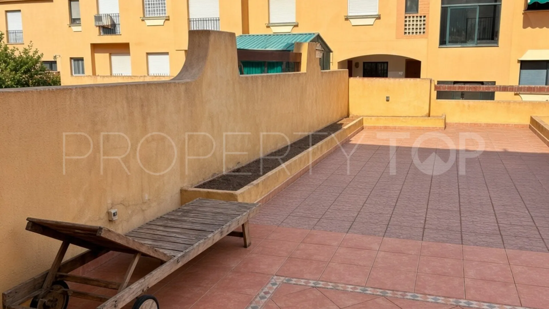 Apartamento planta baja en venta de 3 dormitorios en Bel Air