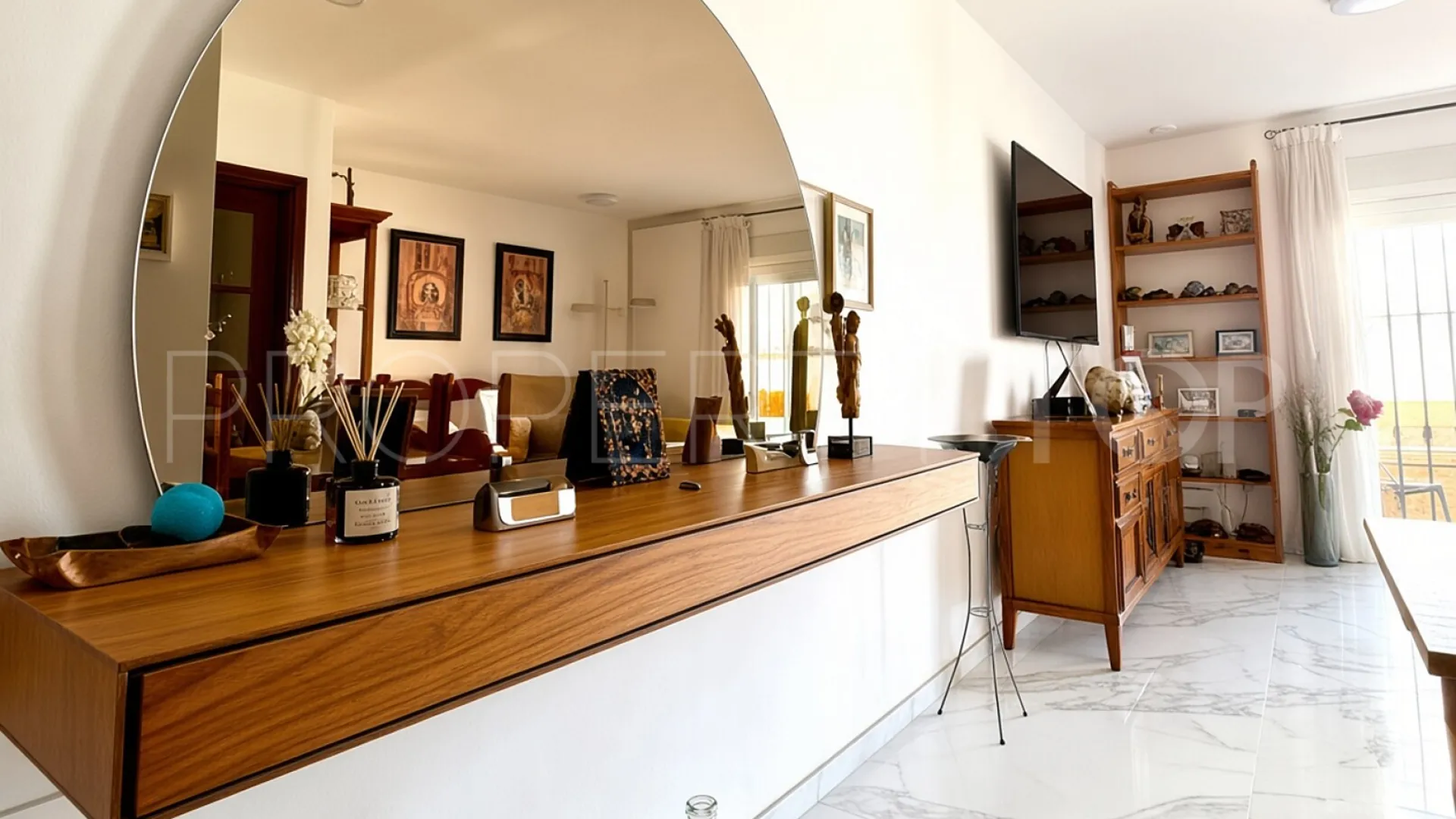 Comprar apartamento planta baja en Cancelada