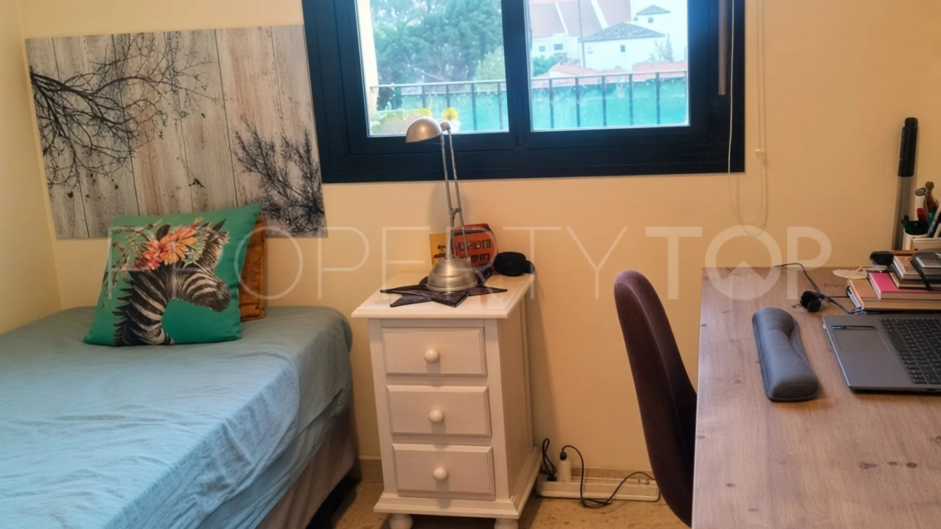 Penthouse for sale in Alcorrín with 2 bedrooms