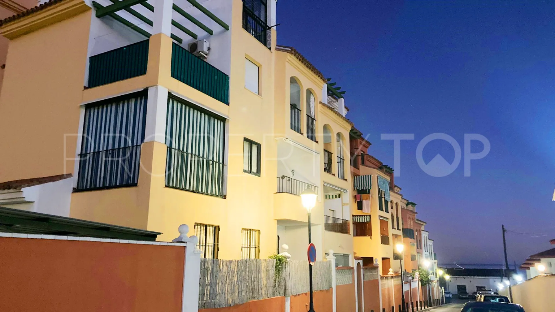 Penthouse for sale in Alcorrín with 2 bedrooms