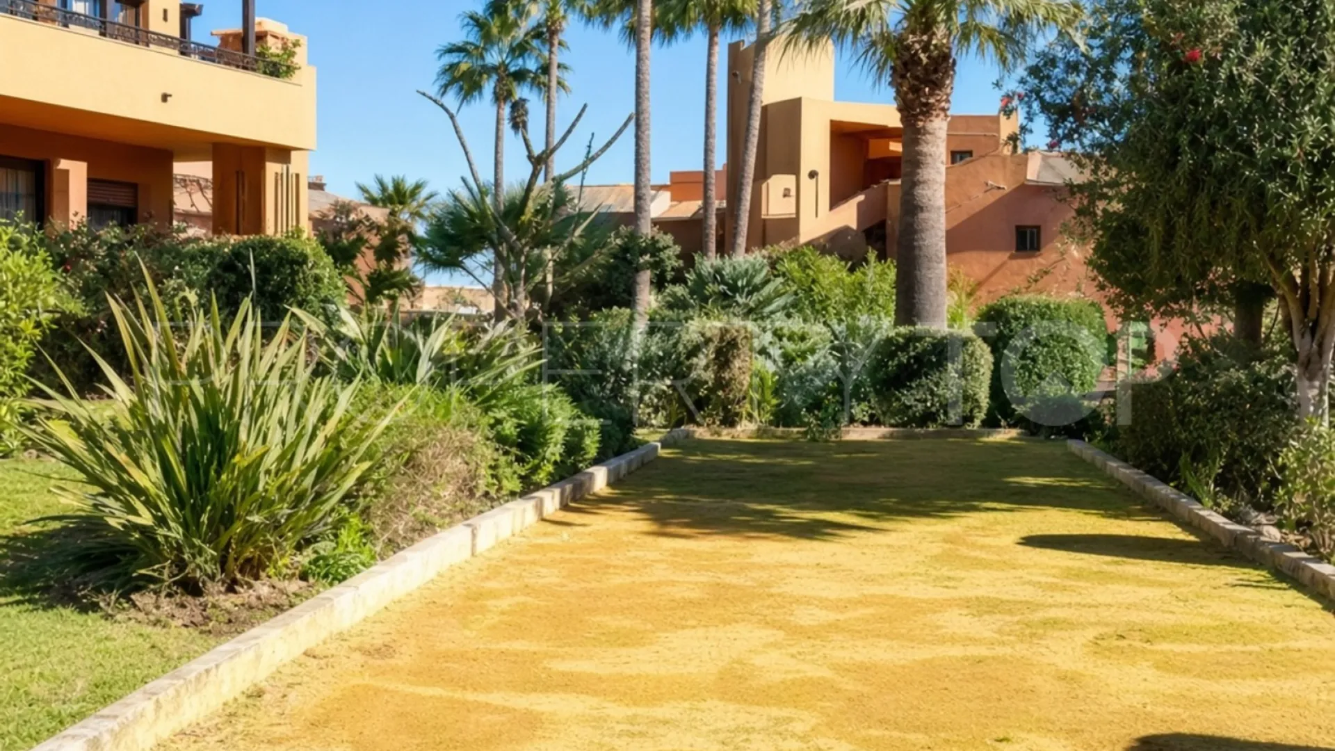 For sale ground floor apartment in Buenas Noches with 2 bedrooms