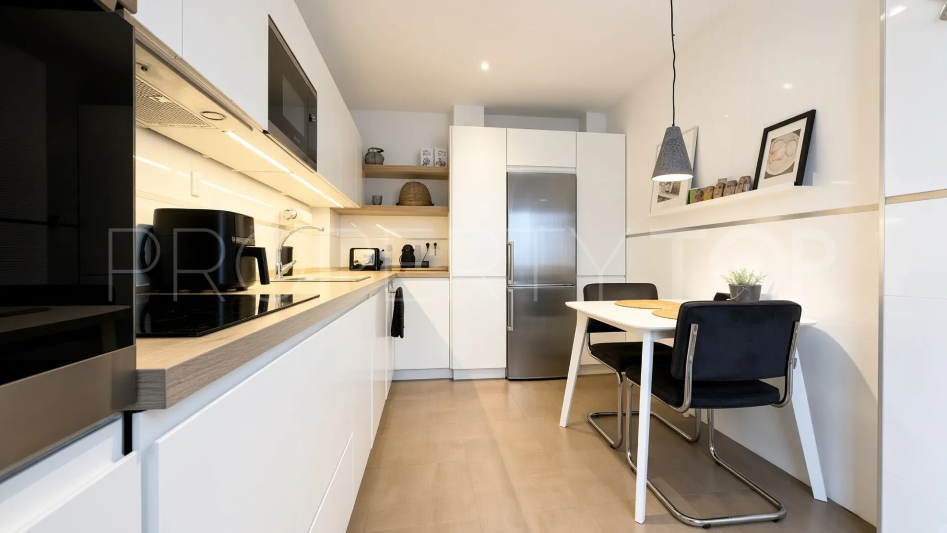 Atico duplex de 3 dormitorios en venta en Casco antiguo