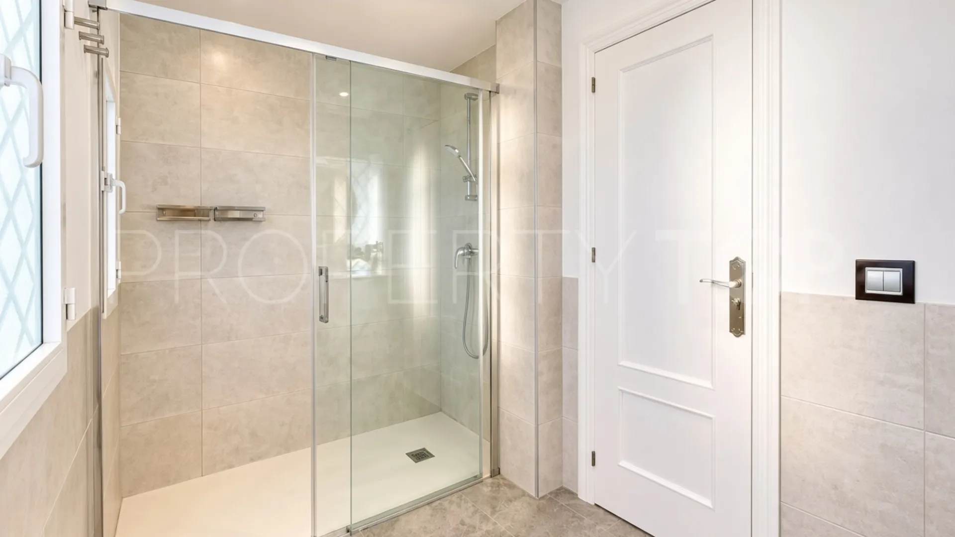 Semi detached house with 4 bedrooms for sale in Soleuropa