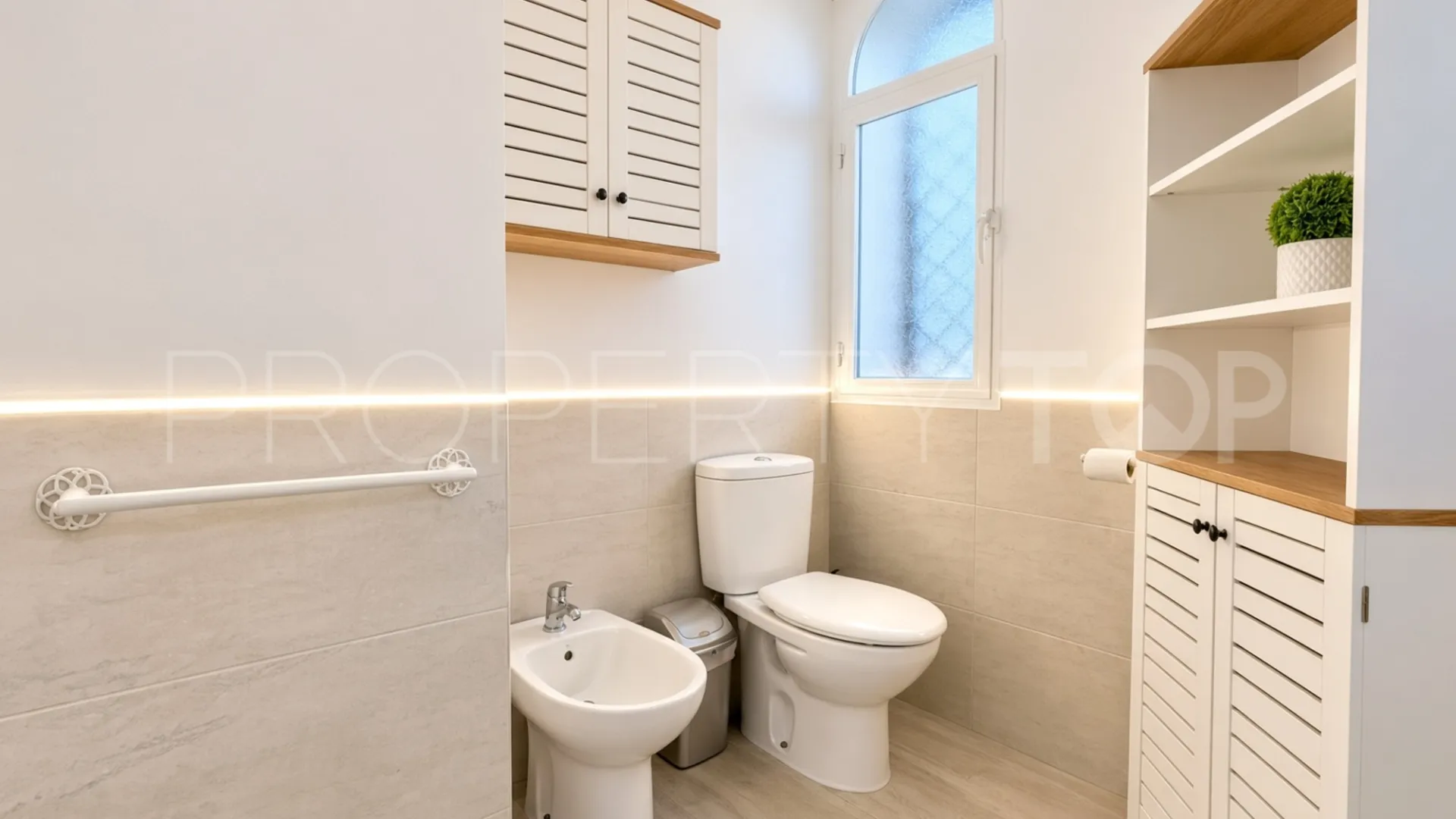 Semi detached house with 4 bedrooms for sale in Soleuropa