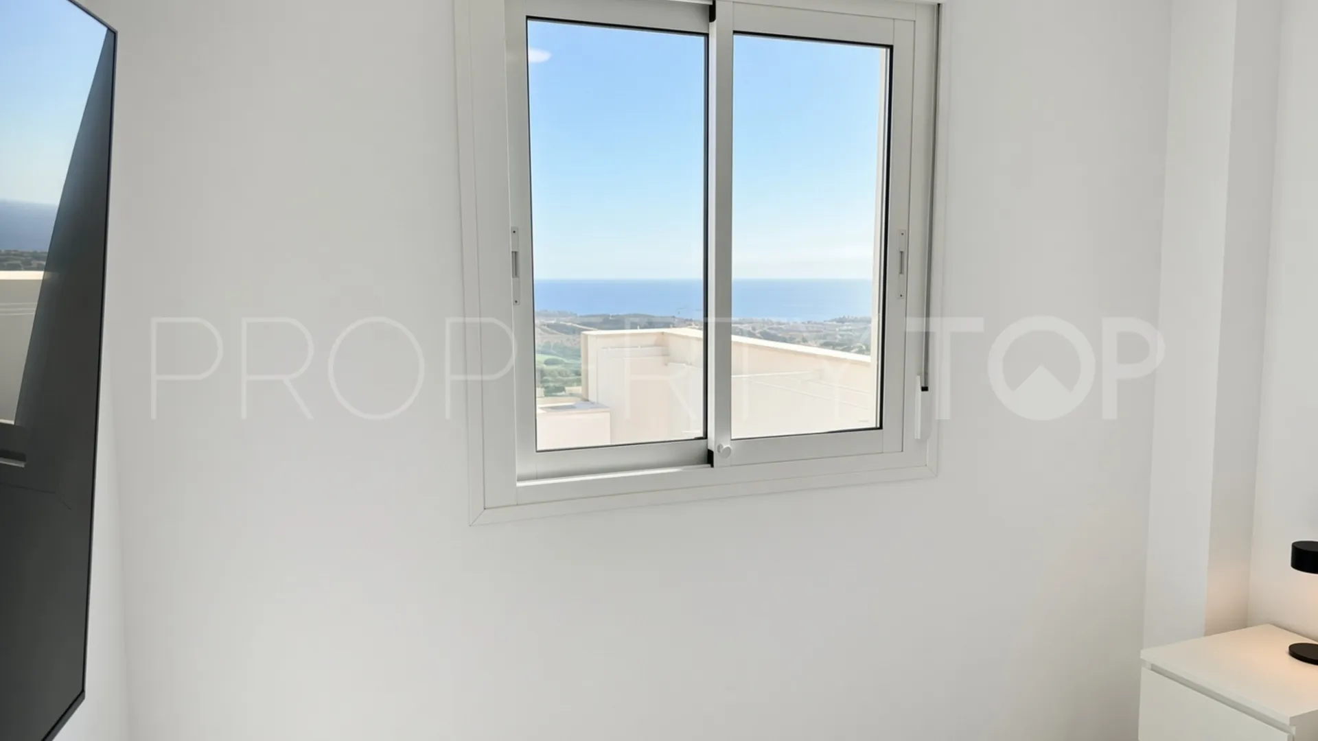 For sale Hacienda de Casares 3 bedrooms duplex penthouse