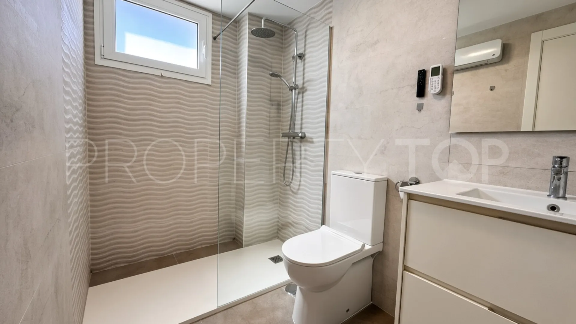 For sale Hacienda de Casares 3 bedrooms duplex penthouse