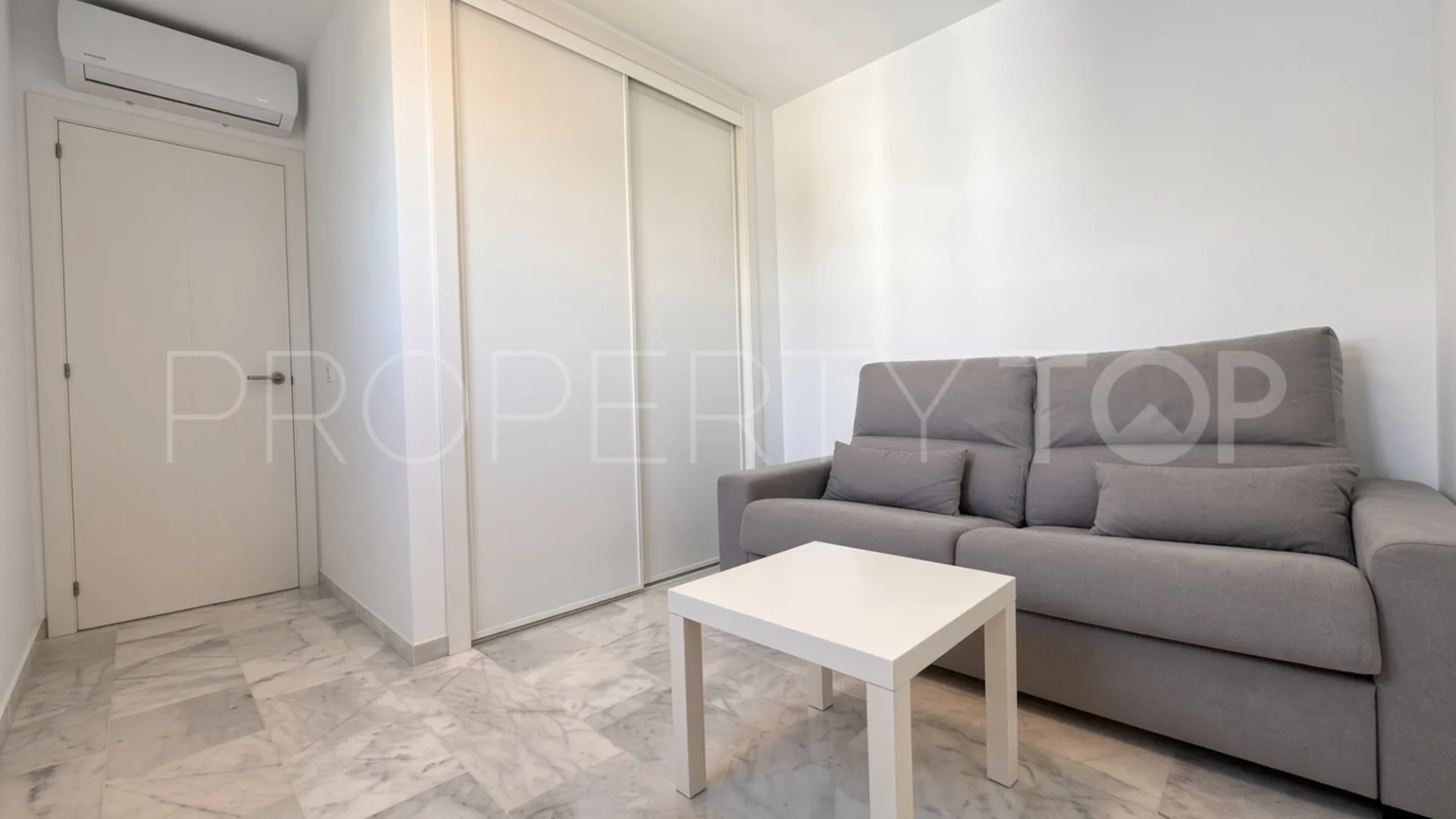 For sale Hacienda de Casares 3 bedrooms duplex penthouse