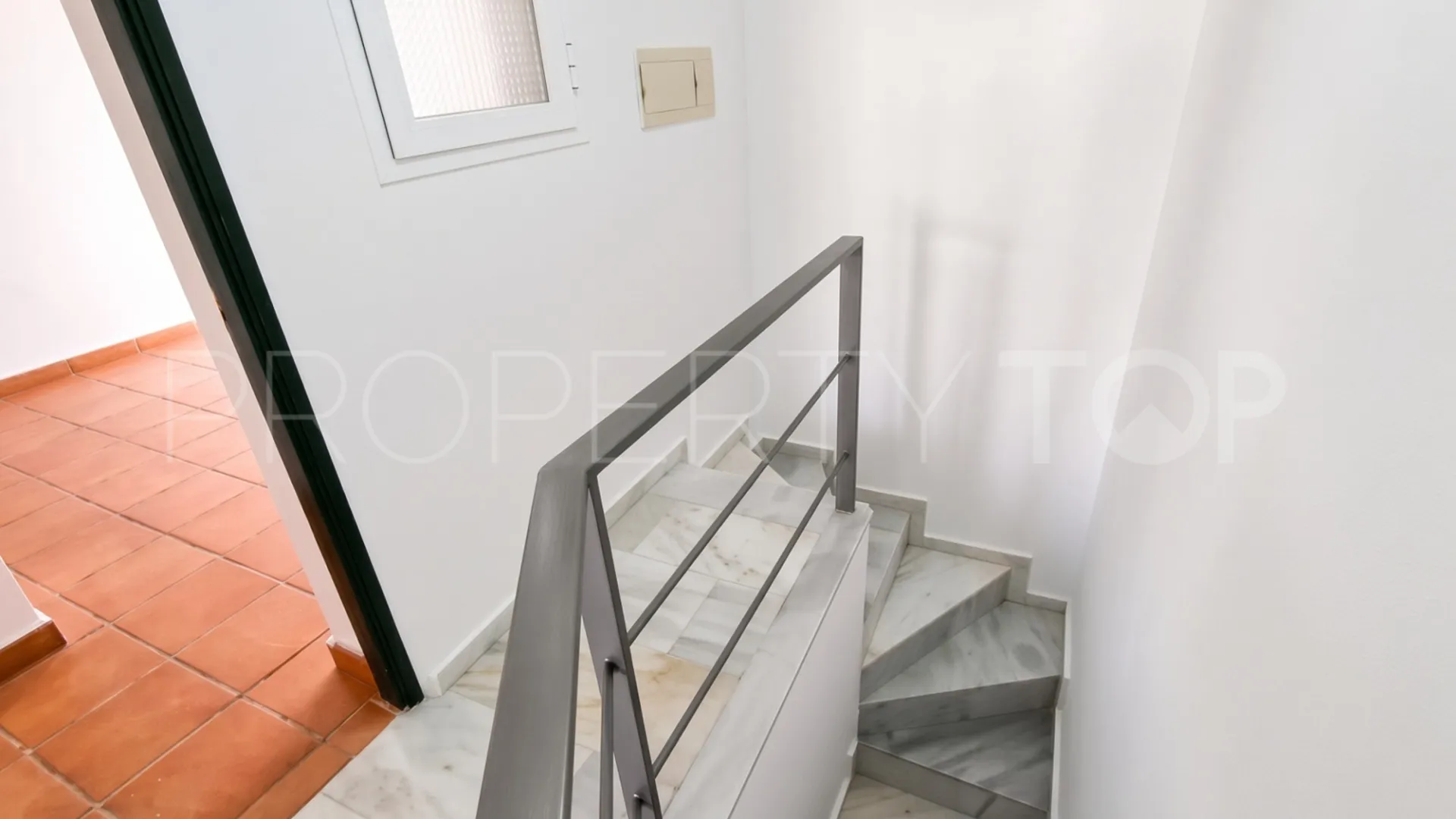1 bedroom duplex penthouse for sale in Forest Hills