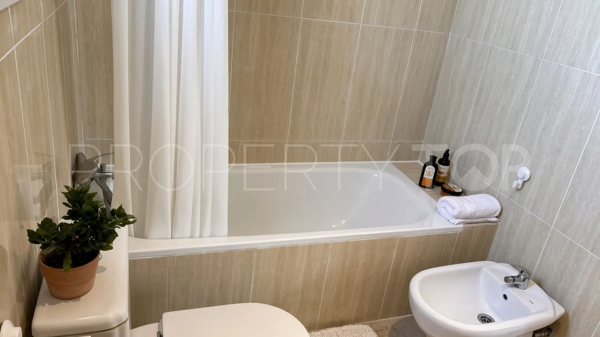 Alcorrín duplex penthouse for sale