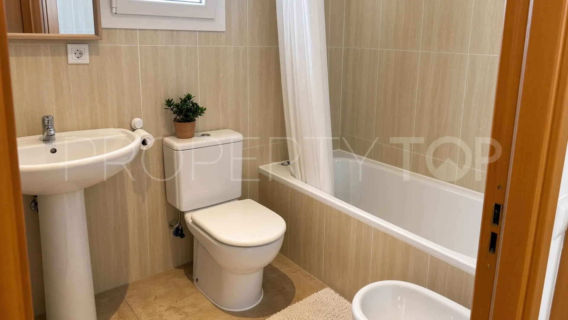 Alcorrín duplex penthouse for sale