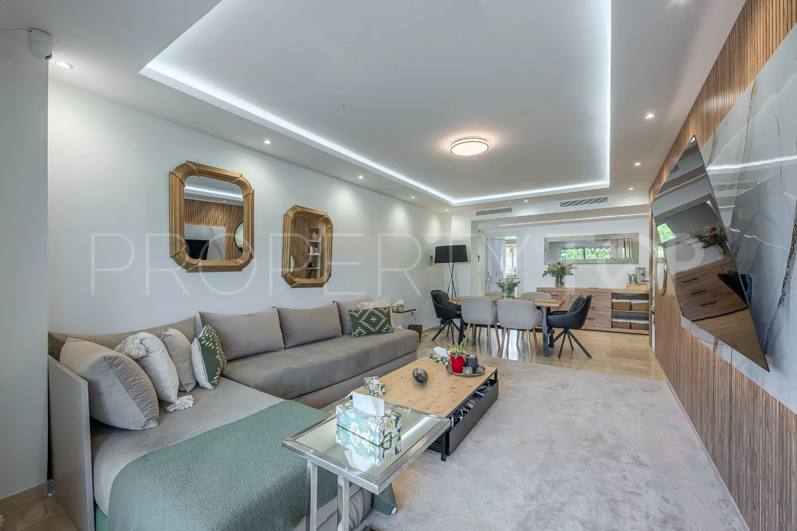 Apartamento en venta de 3 dormitorios en Guadalmina Alta