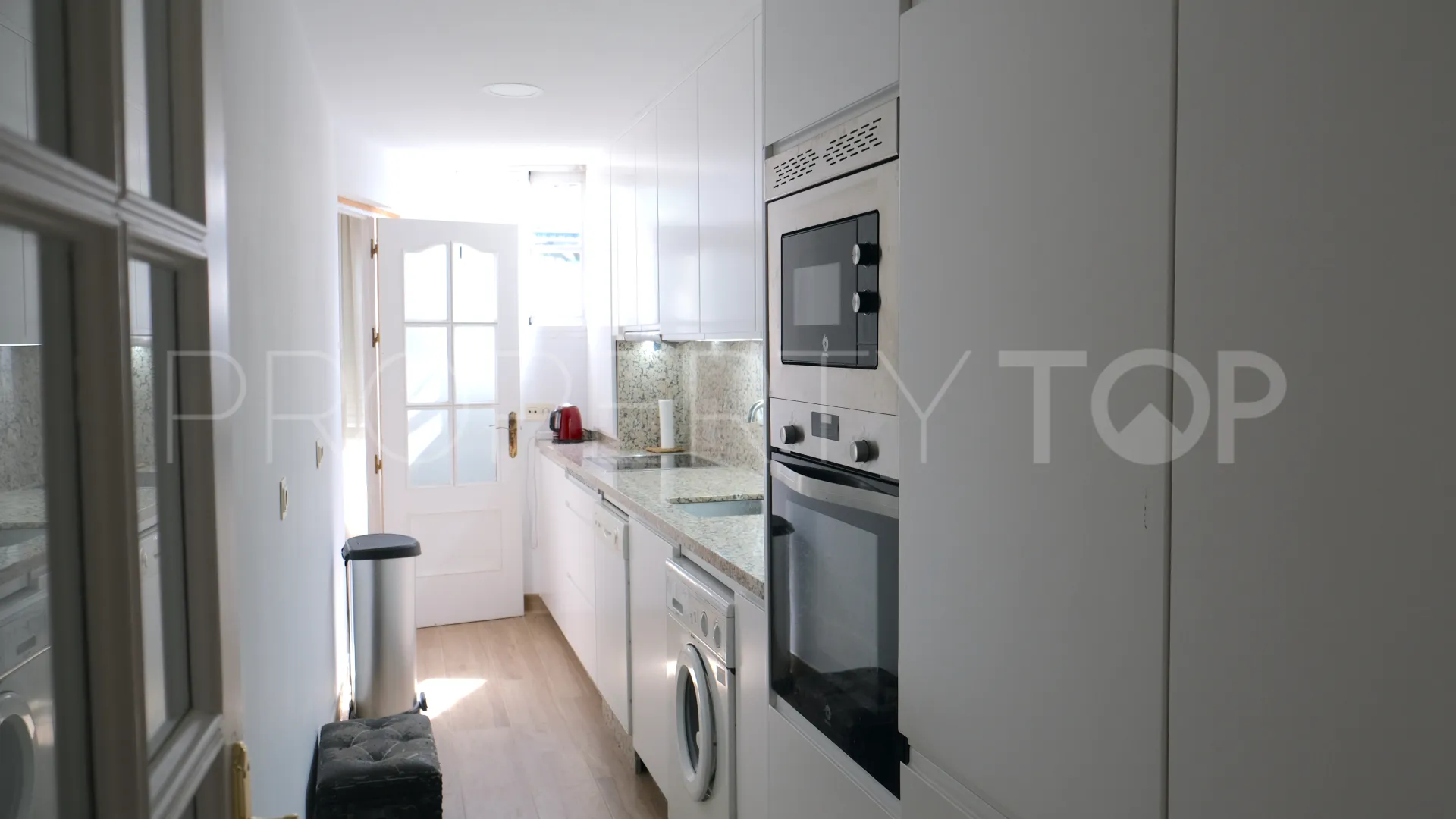 Playa Bajadilla - Puertos, apartamento a la venta con 3 dormitorios